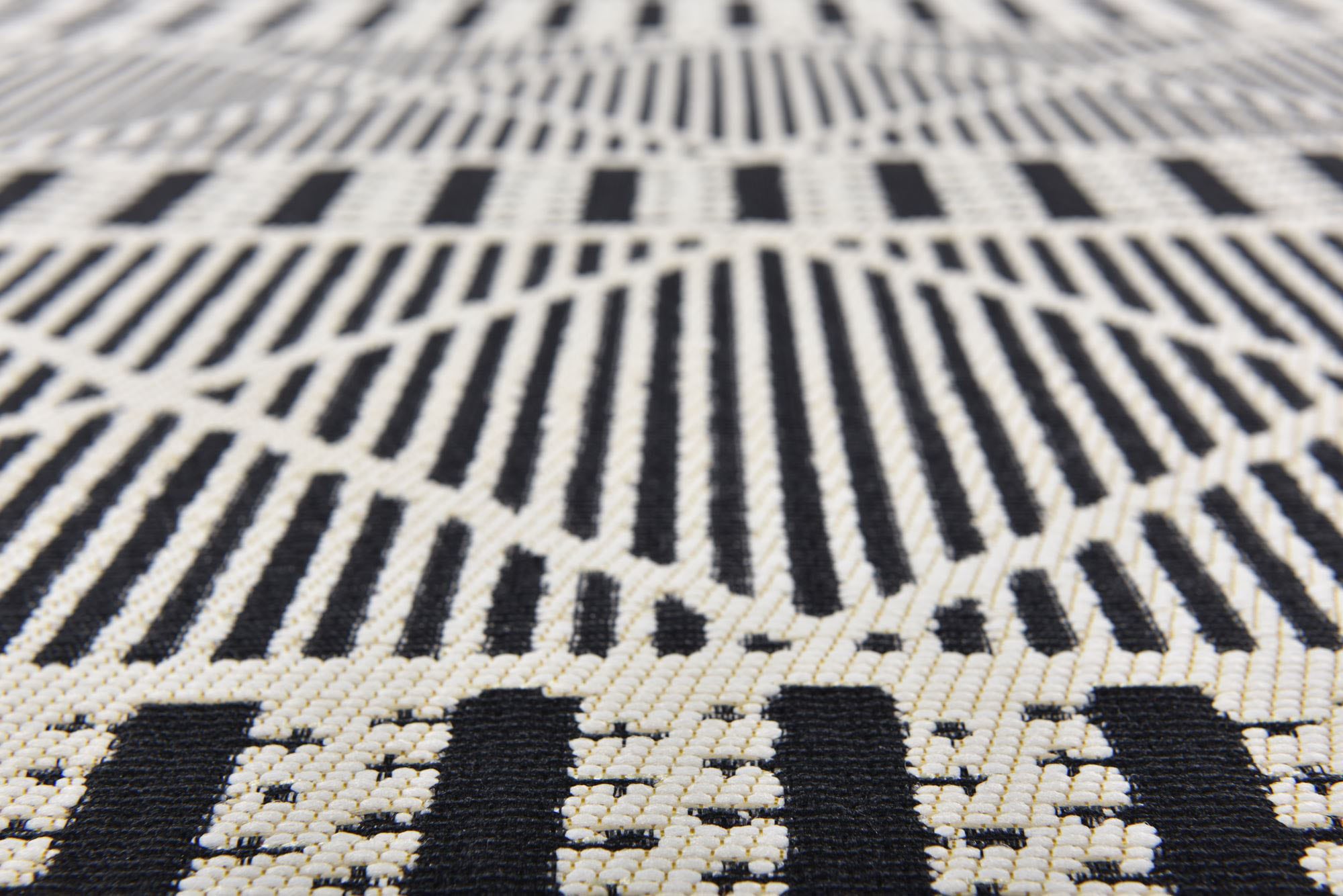 TOM TAILOR HOME Teppich »Funky Outdoor Geometric«, rechteckig, 5 mm Höhe, Flachgewebe, modernes Rauten Design, Outdoor geeignet, Wohnzimmer