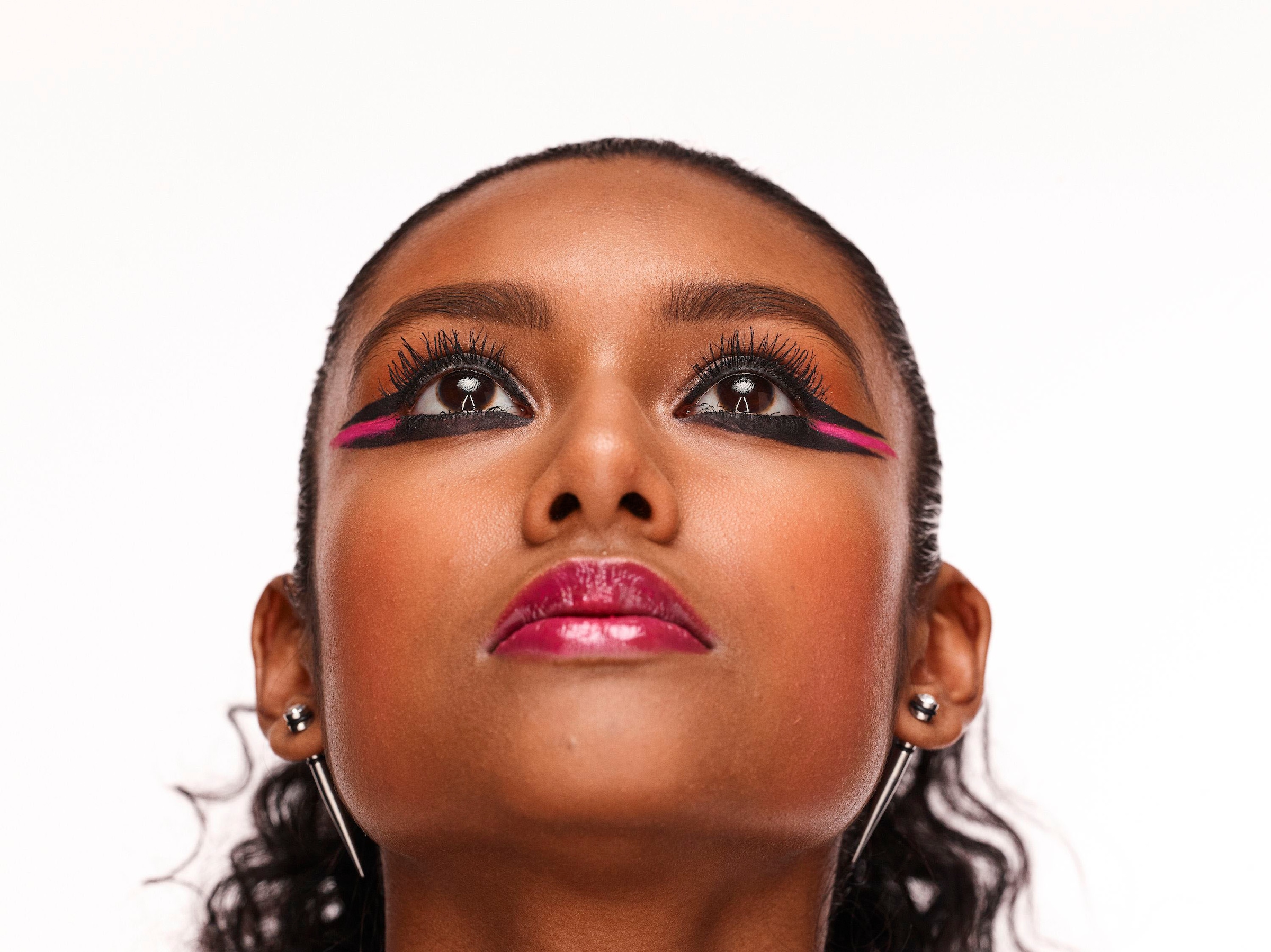 NYX Mascara »Professional Makeup On The Rise Volume Liftscara«, mit innovativer Bürste