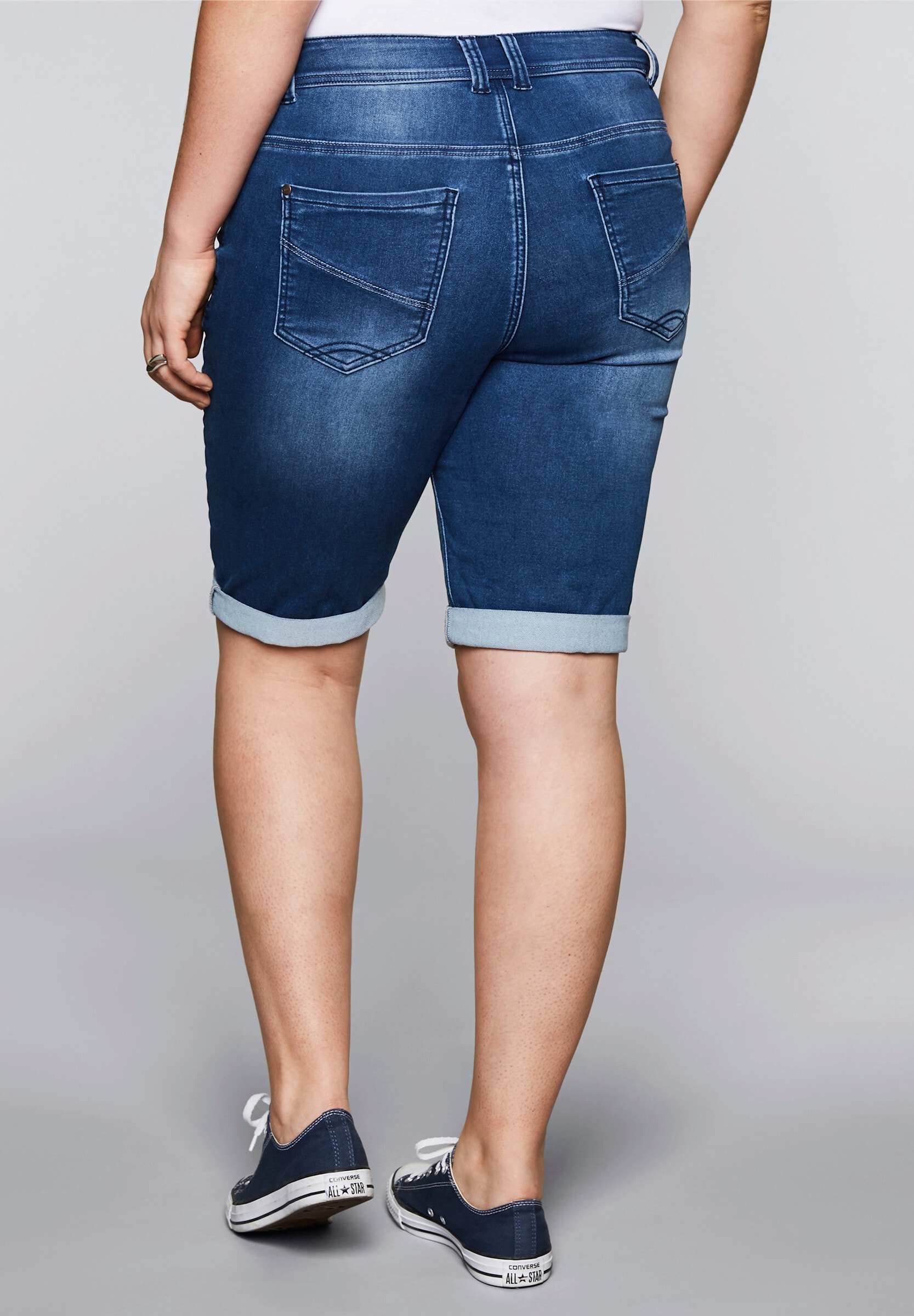Sheego Chinohose »Jeansbermudas Bermudas aus Sweat-Denim«