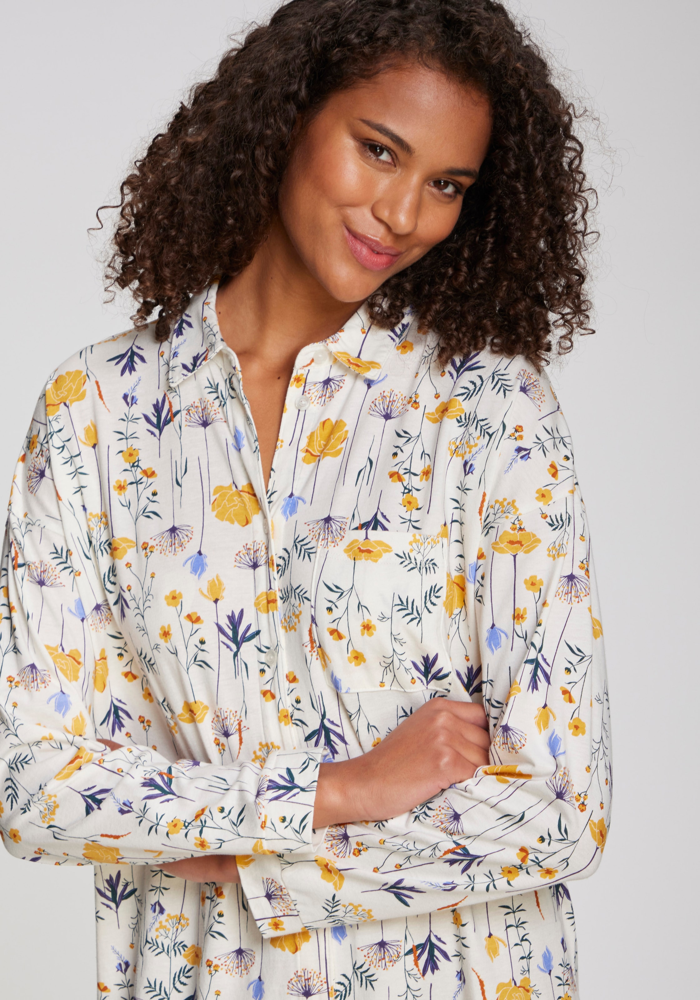 Vivance Dreams Nachthemd 1-teilig,  Brusttasche Mit schönem Muster