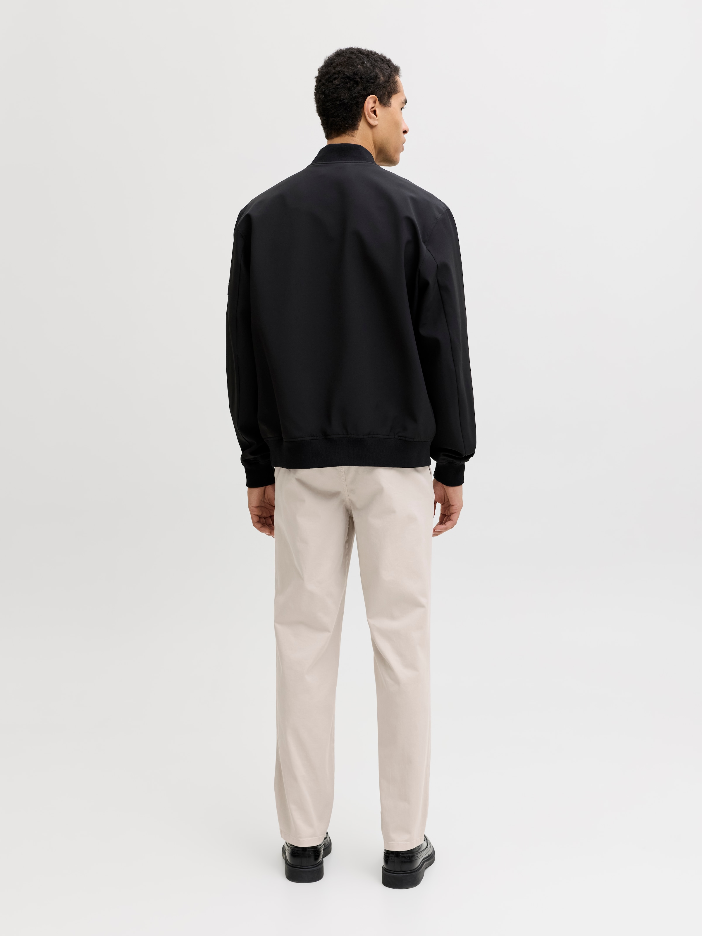 Jack & Jones Chinohose »JPSTOLLIE VANCE CHINO NOOS«