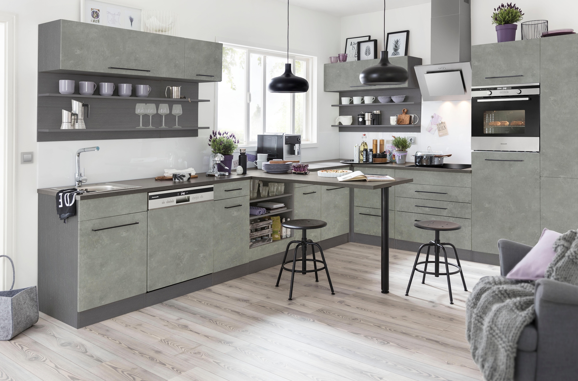 KOCHSTATION Backofenumbauschrank »KS-Tulsa« 60 cm breit, 200 cm hoch, für Einbaubackofen, schwarze Metallgriffe