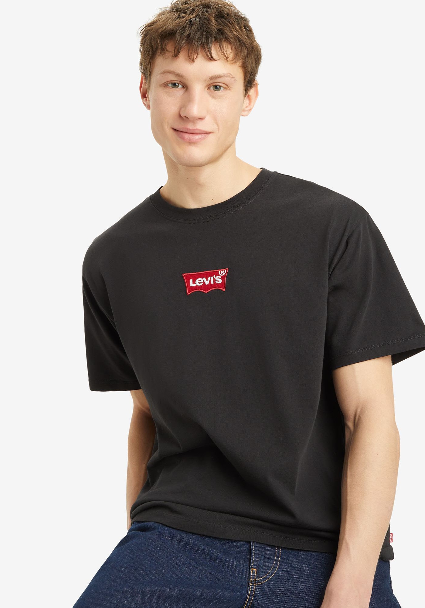 Levi's® T-Shirt »SEVINTAGE«, mit Logo-Aufnäher auf der Brust