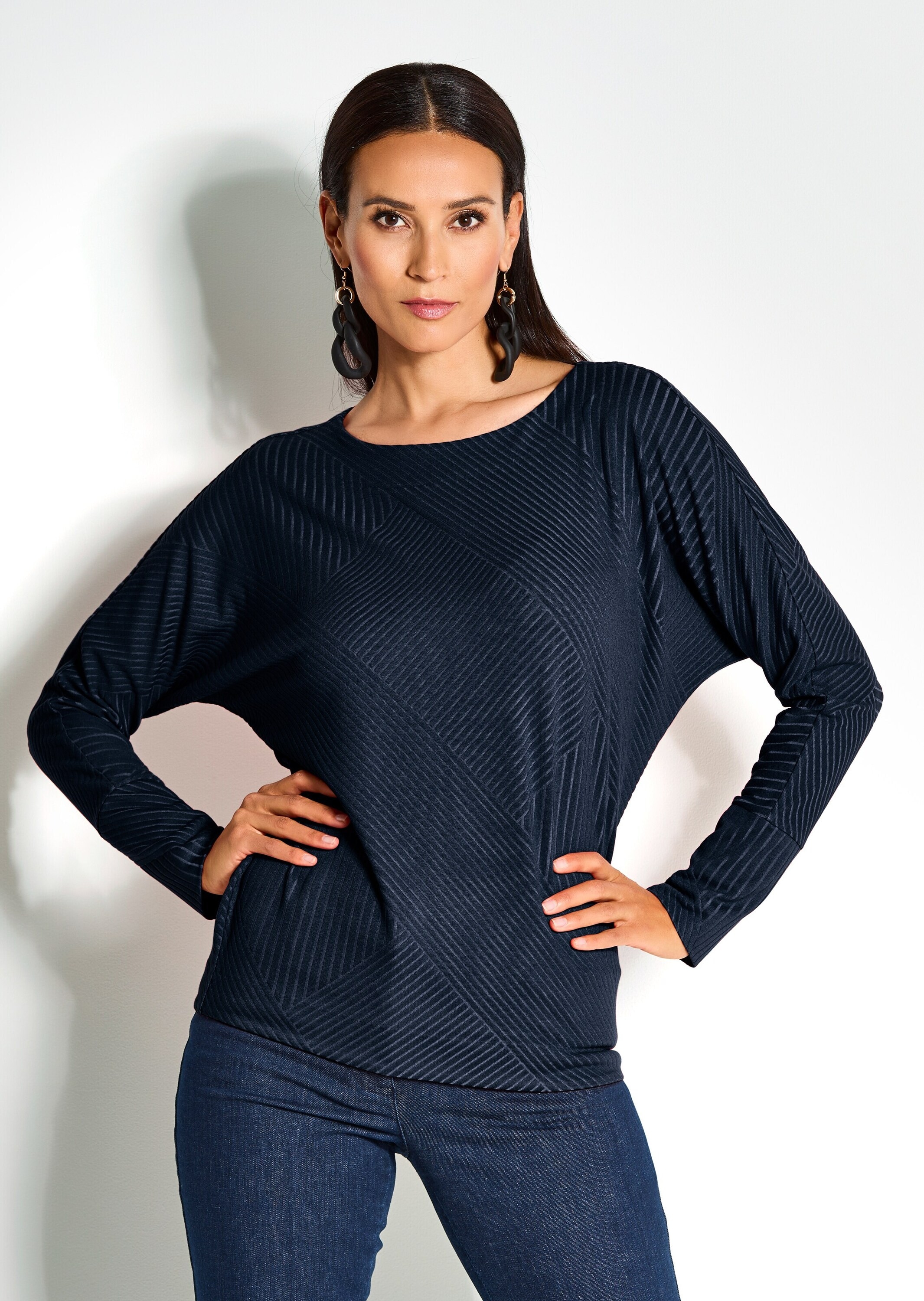 MADELEINE Langarmshirt »Shirt Shirt mit Fledermausärmeln und Struktur«