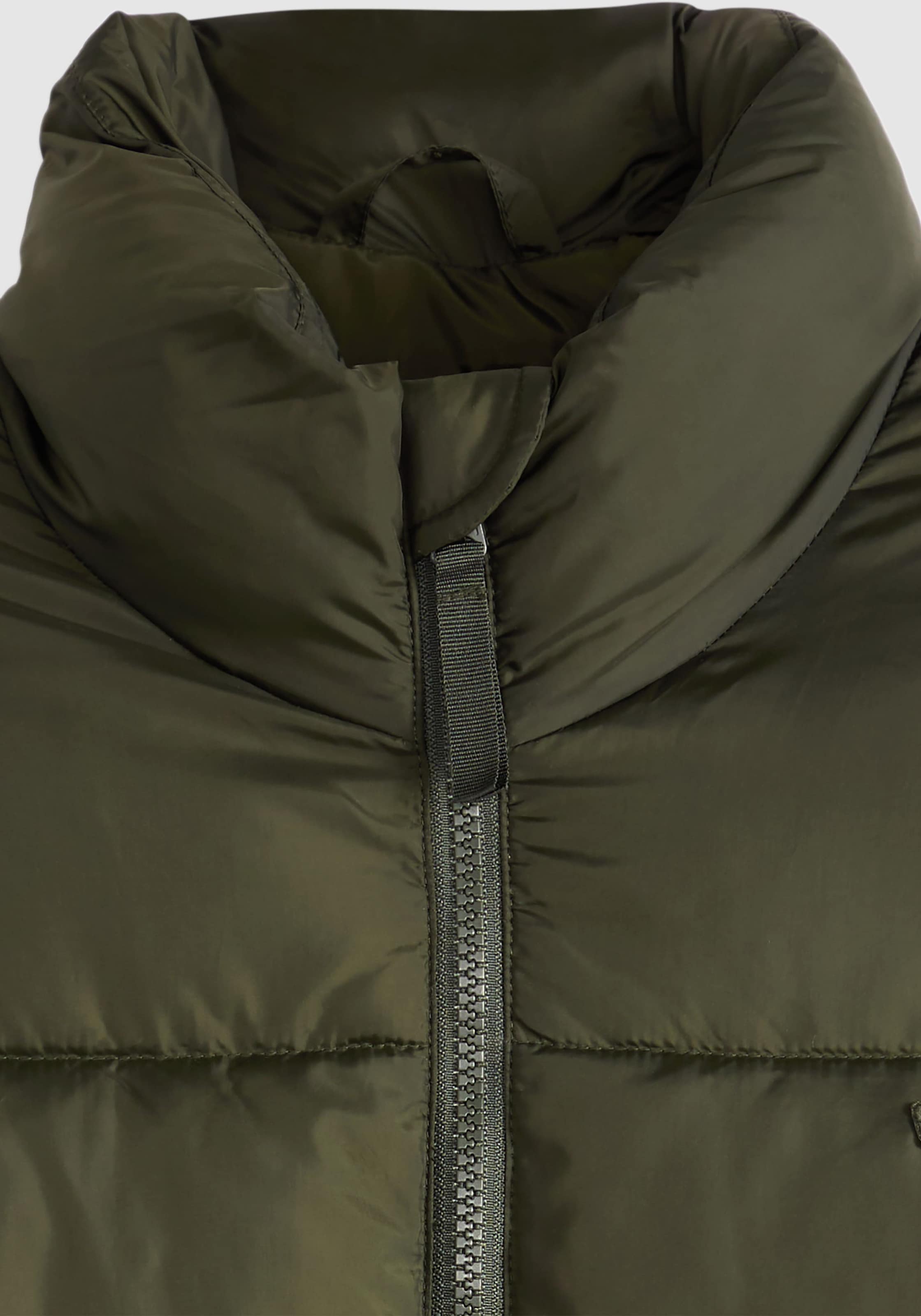 Levi's® Steppjacke »PIEDMONT SHORT PUFFER« ohne Kapuze mit Reißverschluss und Stehkragen