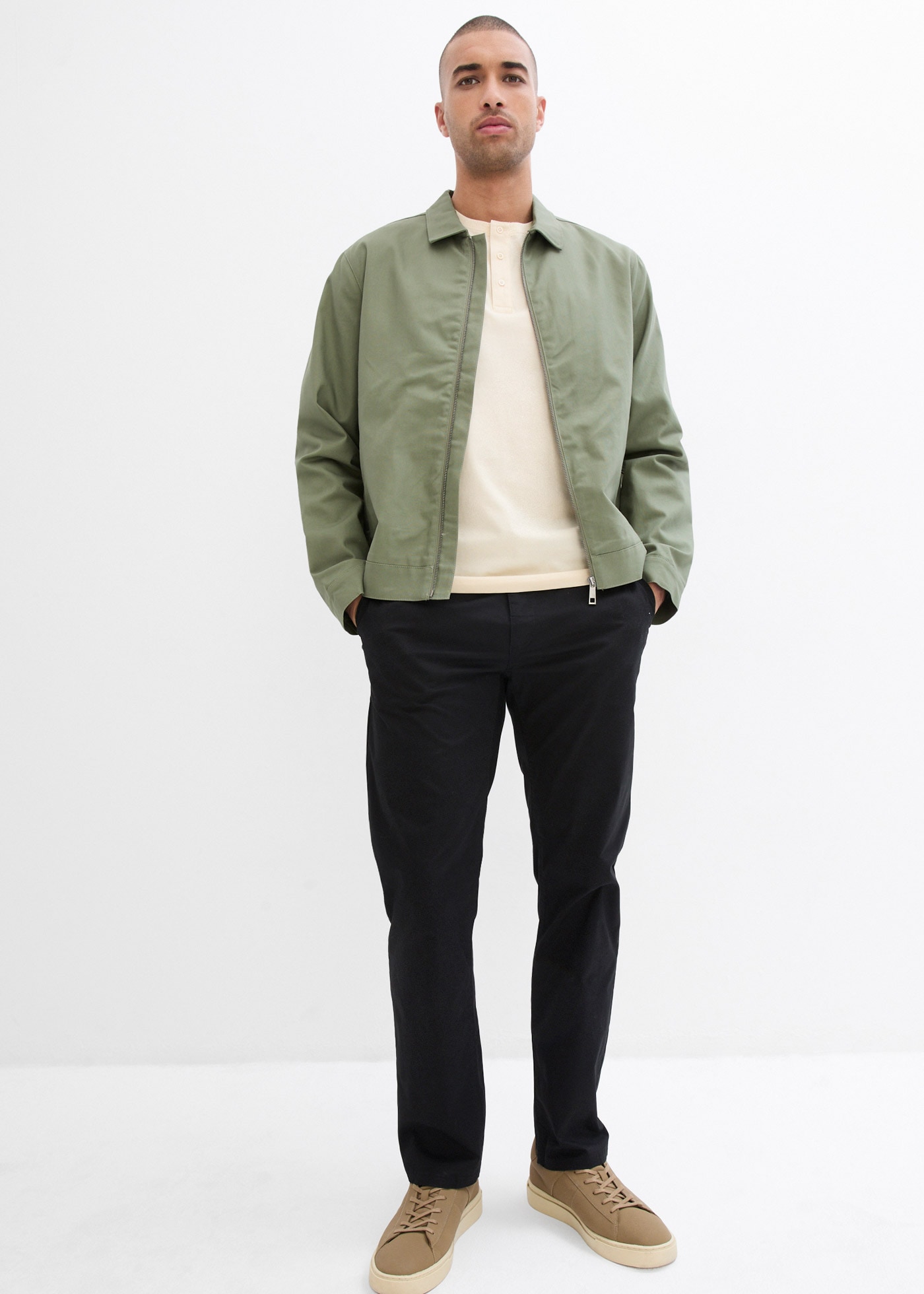 bonprix Henleyshirt Packung, 3 Regular Fit, mit Bruststickerei