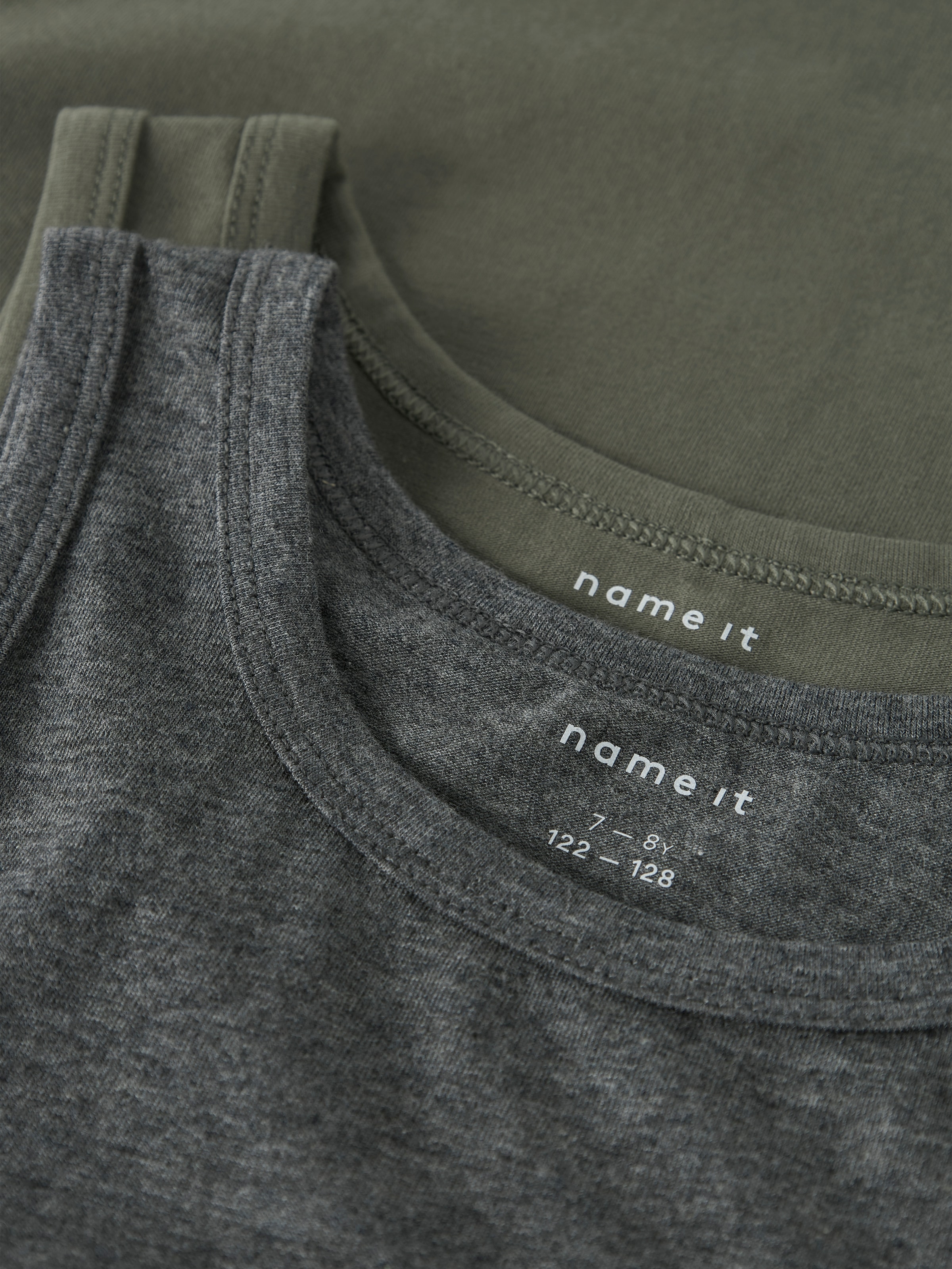 Name It Unterhemd »NKMTANK 2P für Jungen mit Rundhals und elastischem Tragekomfort« Packung, 2 Stk. normal, Jersey, eingefasste Kante, Rundhals