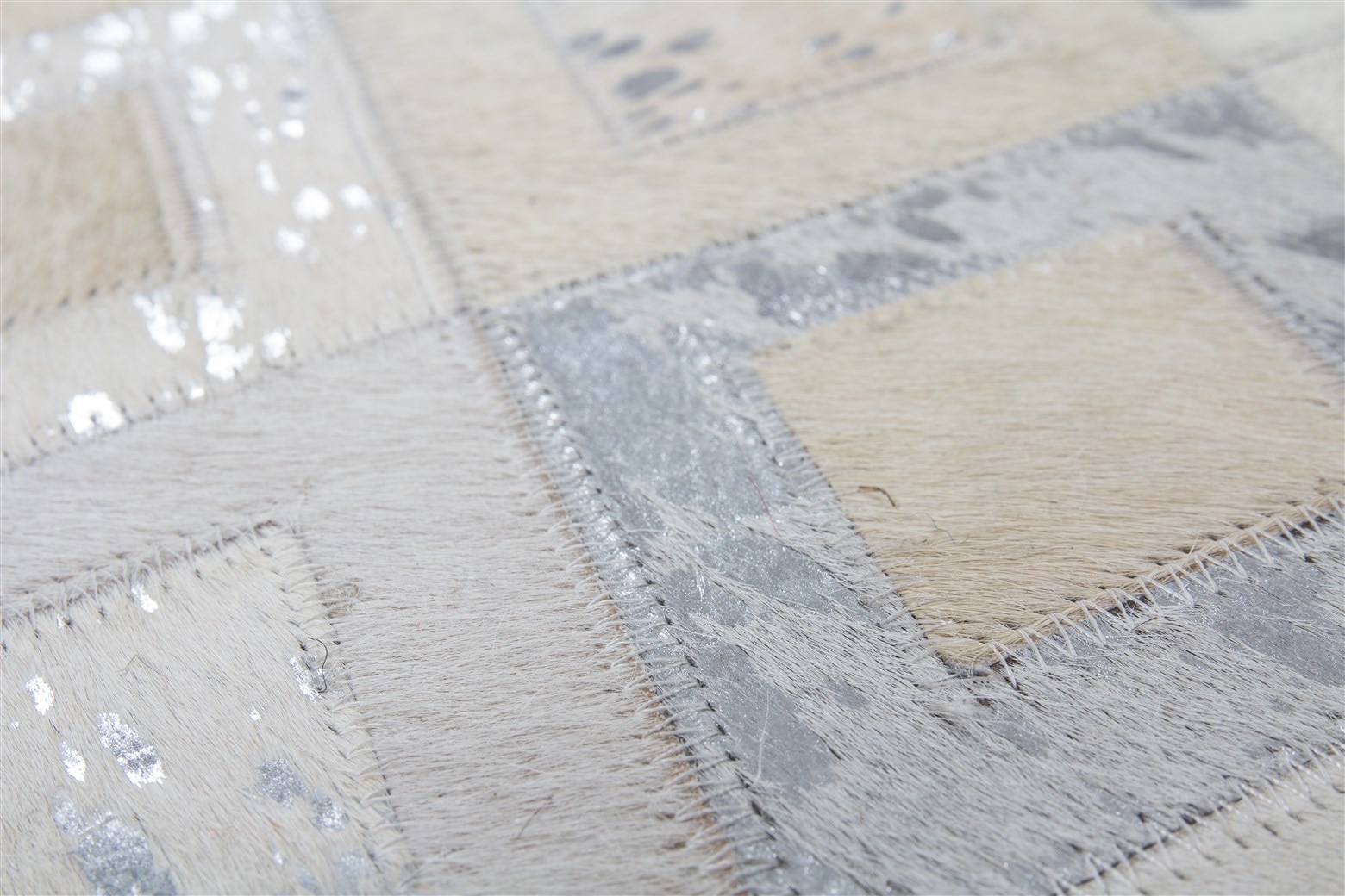Kayoom Teppich »Spark 110«, rechteckig, 100% Leder, metallische Effekte, handgenähtes Unikat