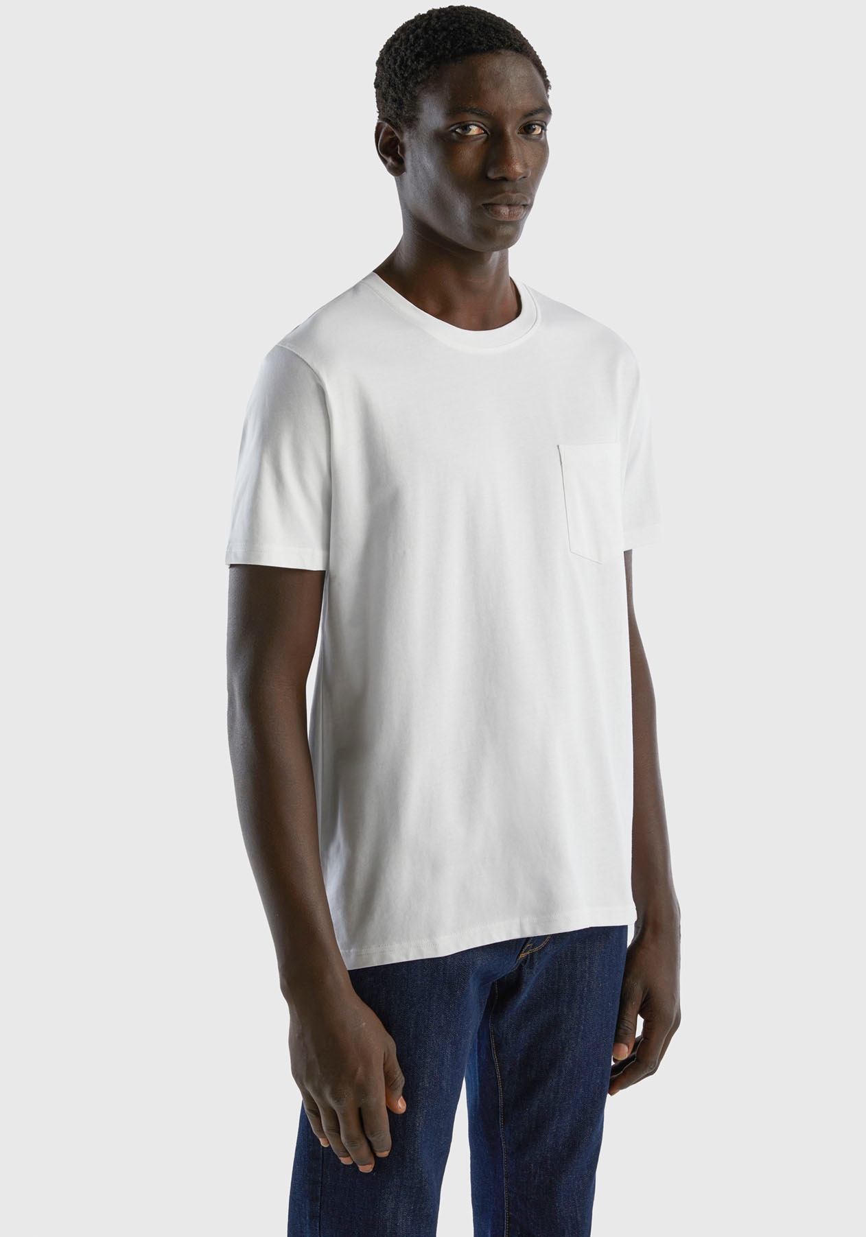 Colors aufgesetzter OTTO Benetton United Brusttasche T-Shirt, online bei bestellen mit of
