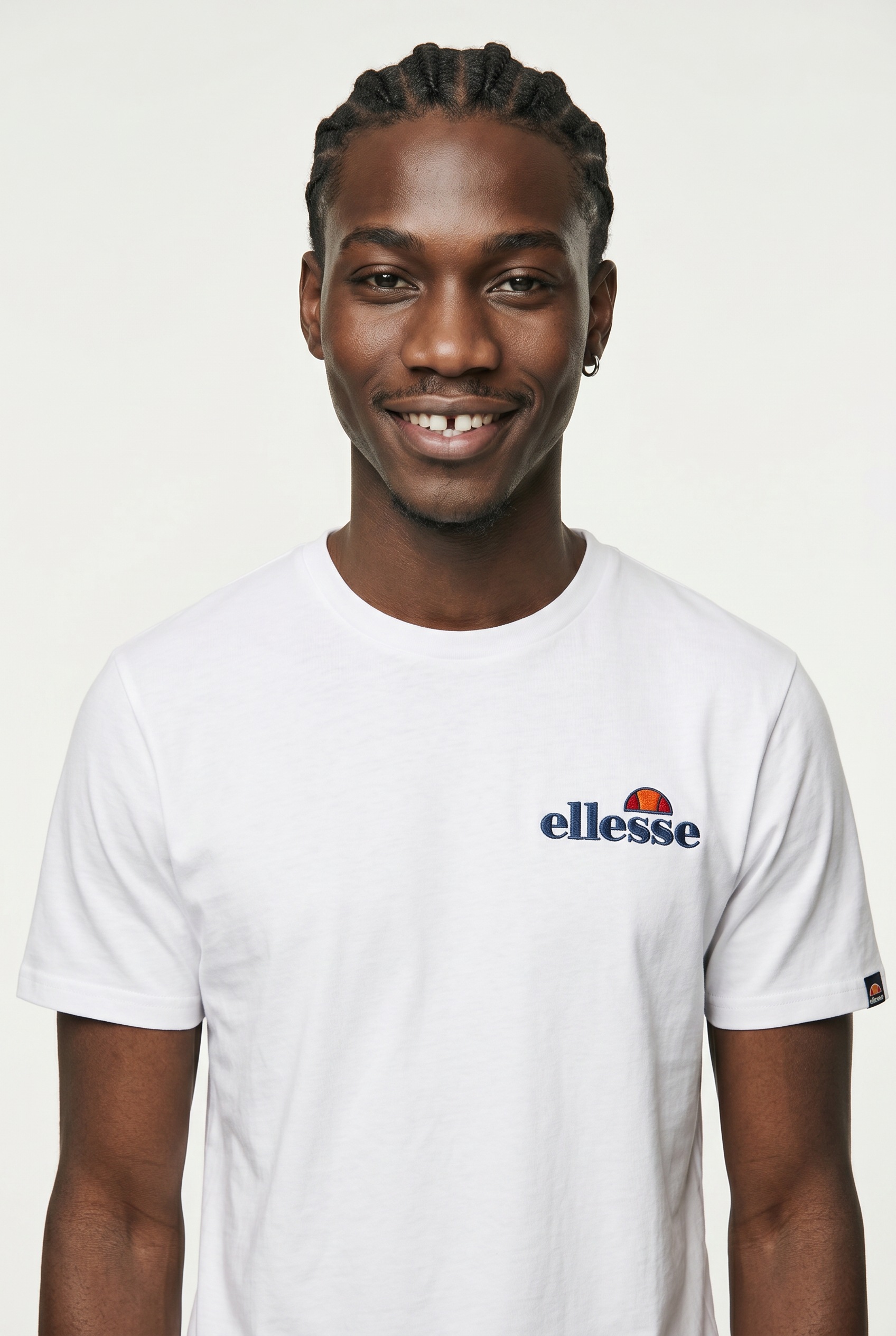 Ellesse T-Shirt »Packung« Packung, 2 für Erwachsene, sportlicher Stil, für Freizeit und aktive Tage