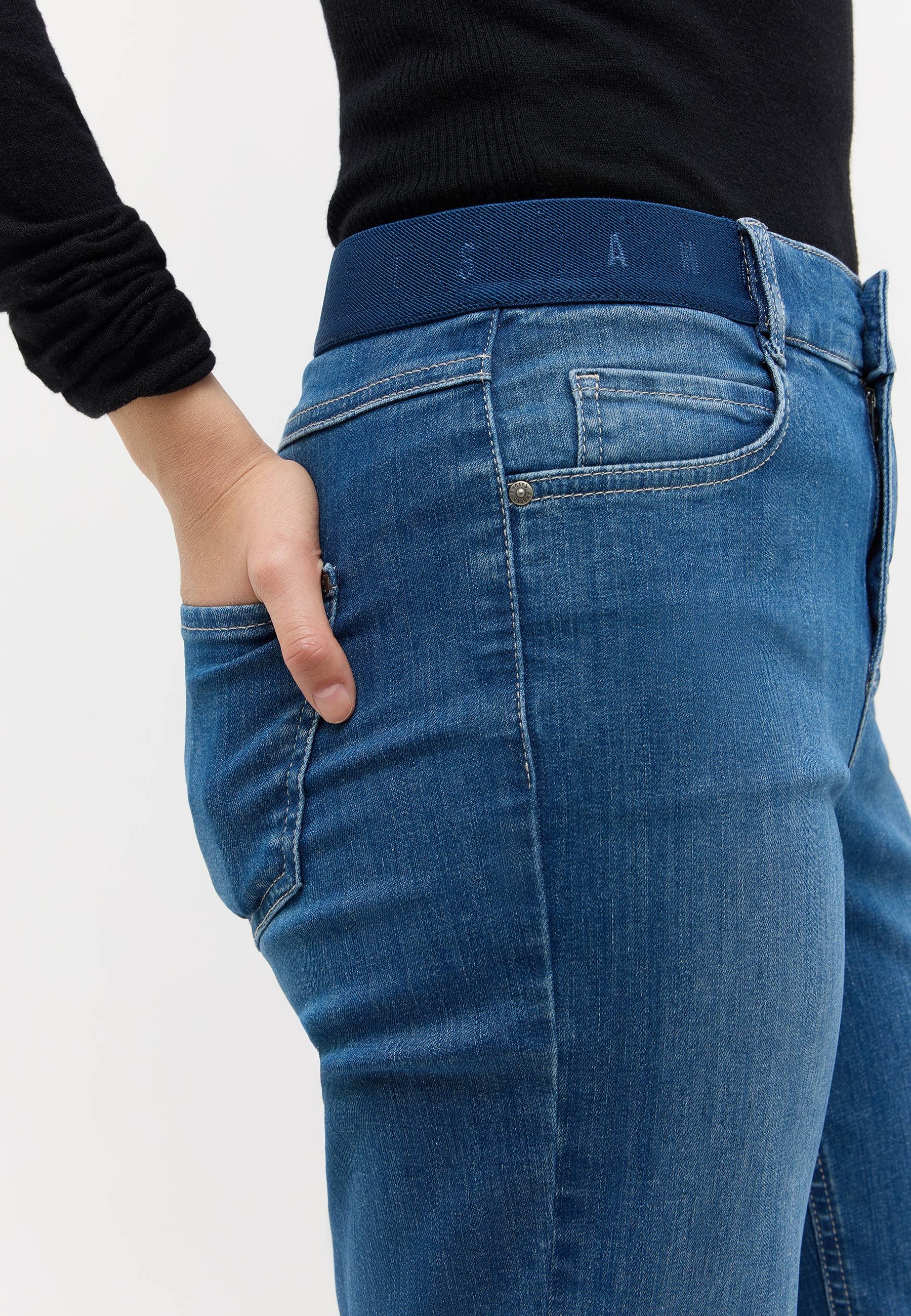 ANGELS 5-Pocket-Jeans »L. SPORTY« weite Passform, mit Gürtelschlaufen, 1-Knopf-Form