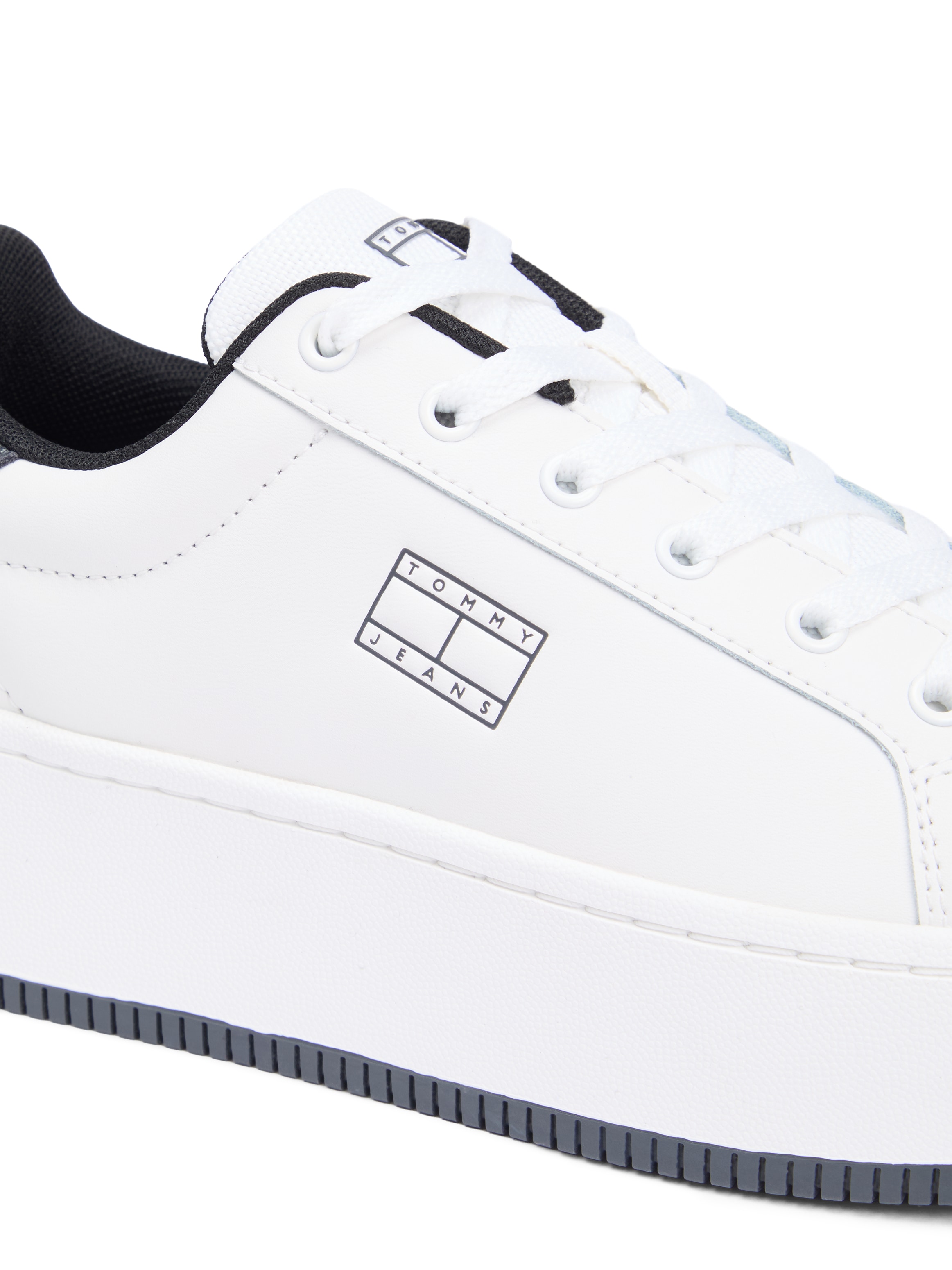 Tommy Jeans Plateausneaker »TJW FLATFORM ESS MU«  , Freizeitschuh, Halbschuh, Schnürschuh mit Kontrastbesatz