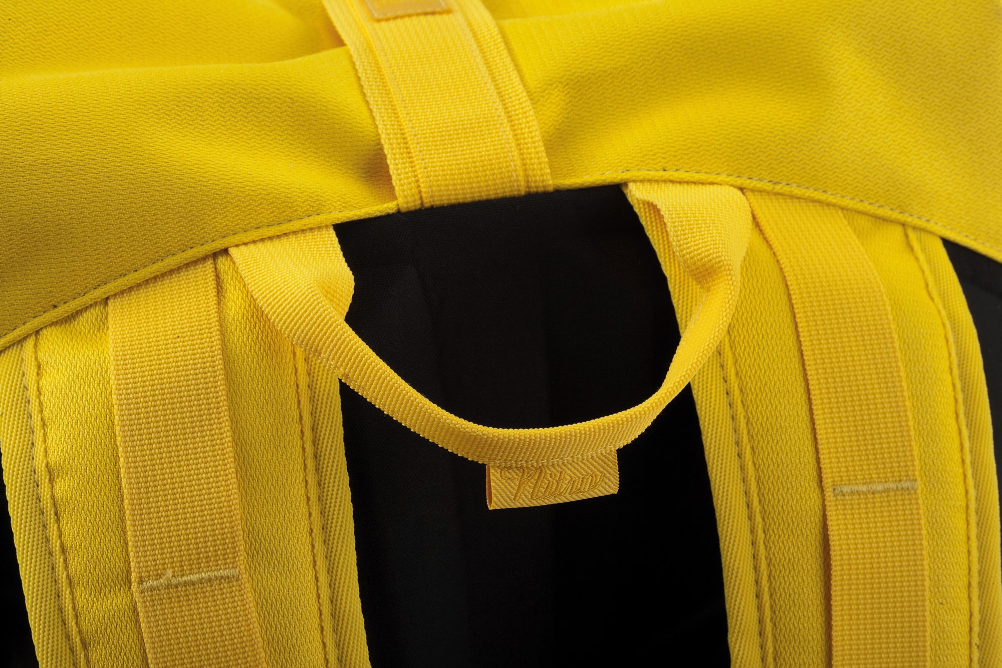 NITRO Freizeitrucksack »Scrambler«, mit Laptopfach, für Alltag, Arbeit, Schule & Reise mit Roll-Top