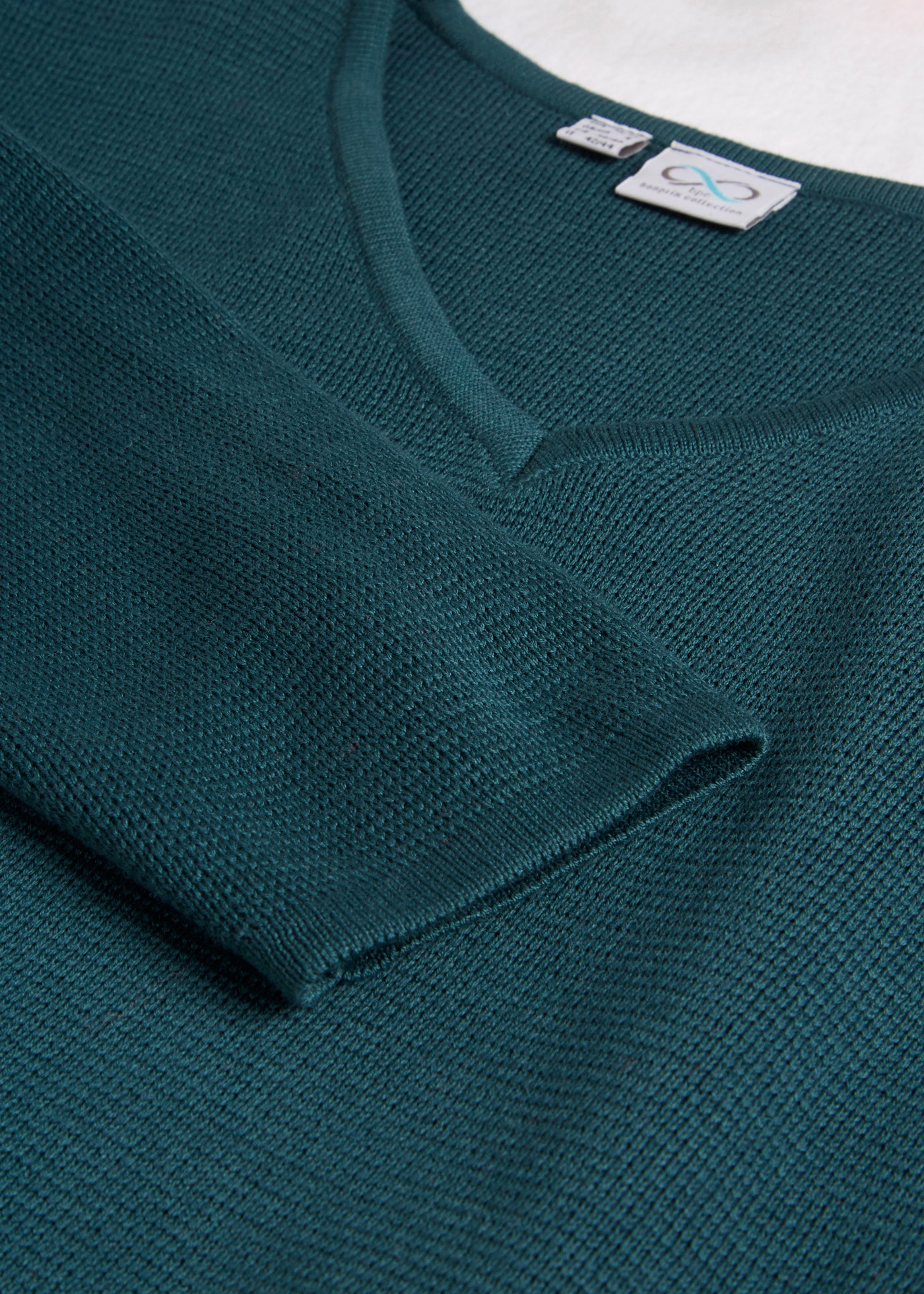 bonprix Strickpullover »Milano Rib Pullover mit V-Ausschnitt« aus Baumwolle und Polyacryl, mit V-Ausschnitt, bequeme Passform