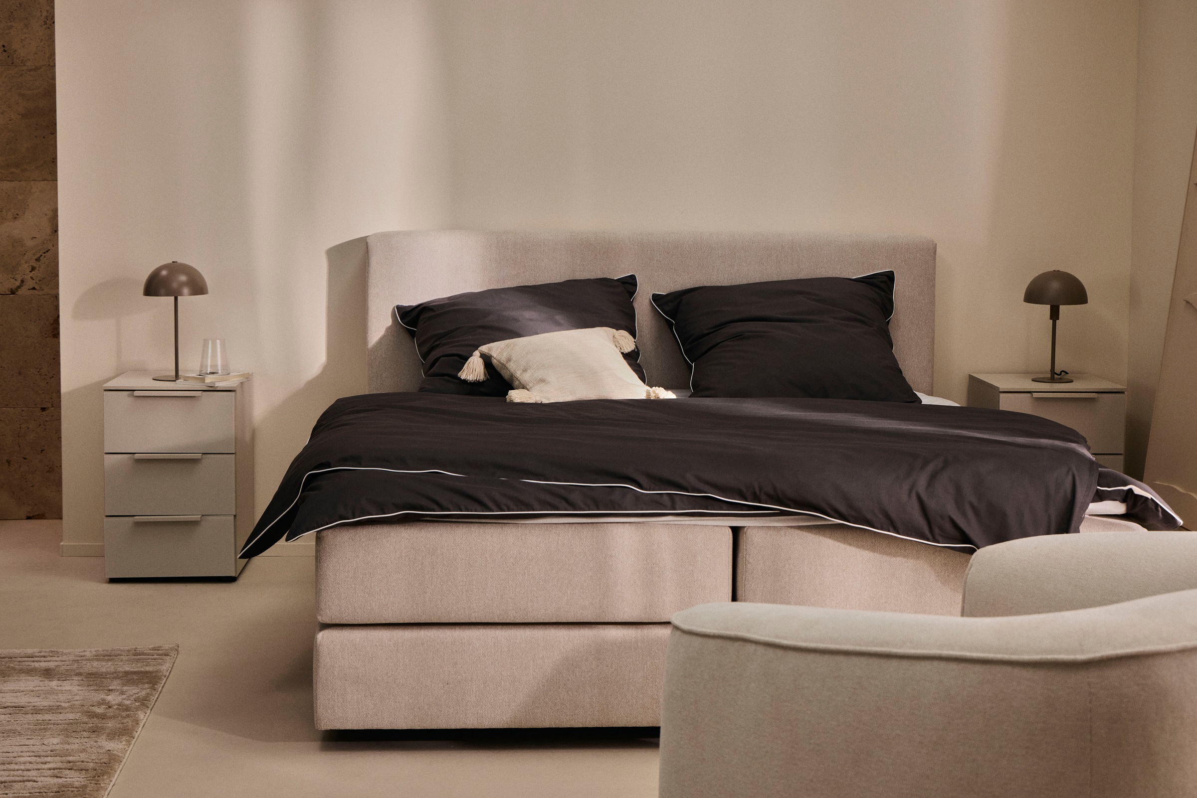 LeGer Home by Lena Gercke Nachtkommode »Nachttisch Nachtschrank Nachtkonsole SERINA eleganter Eyecatcher«, mit 3 Schubkästen sowie hochwertigen Metallgriffen MADE IN GERMANY