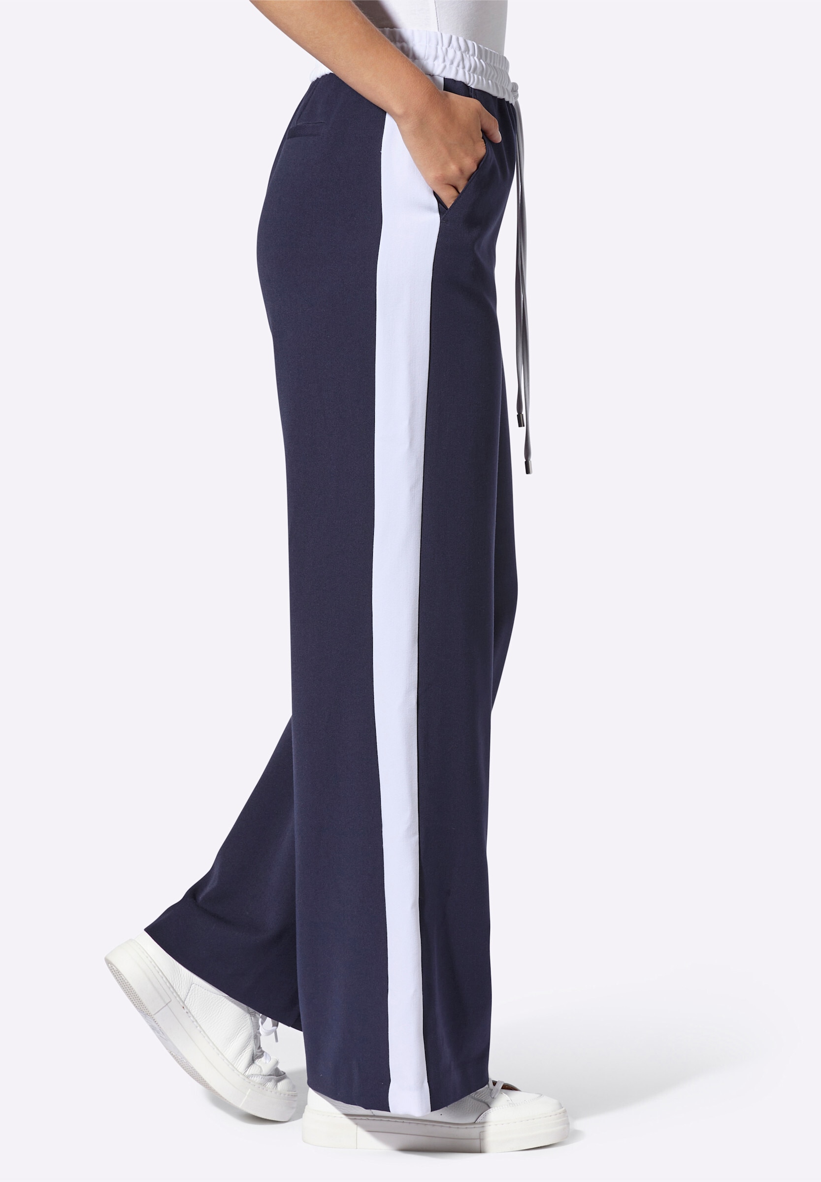 heine Schlupfhose »Jogg Pants Webhose mit Galonstreifen«