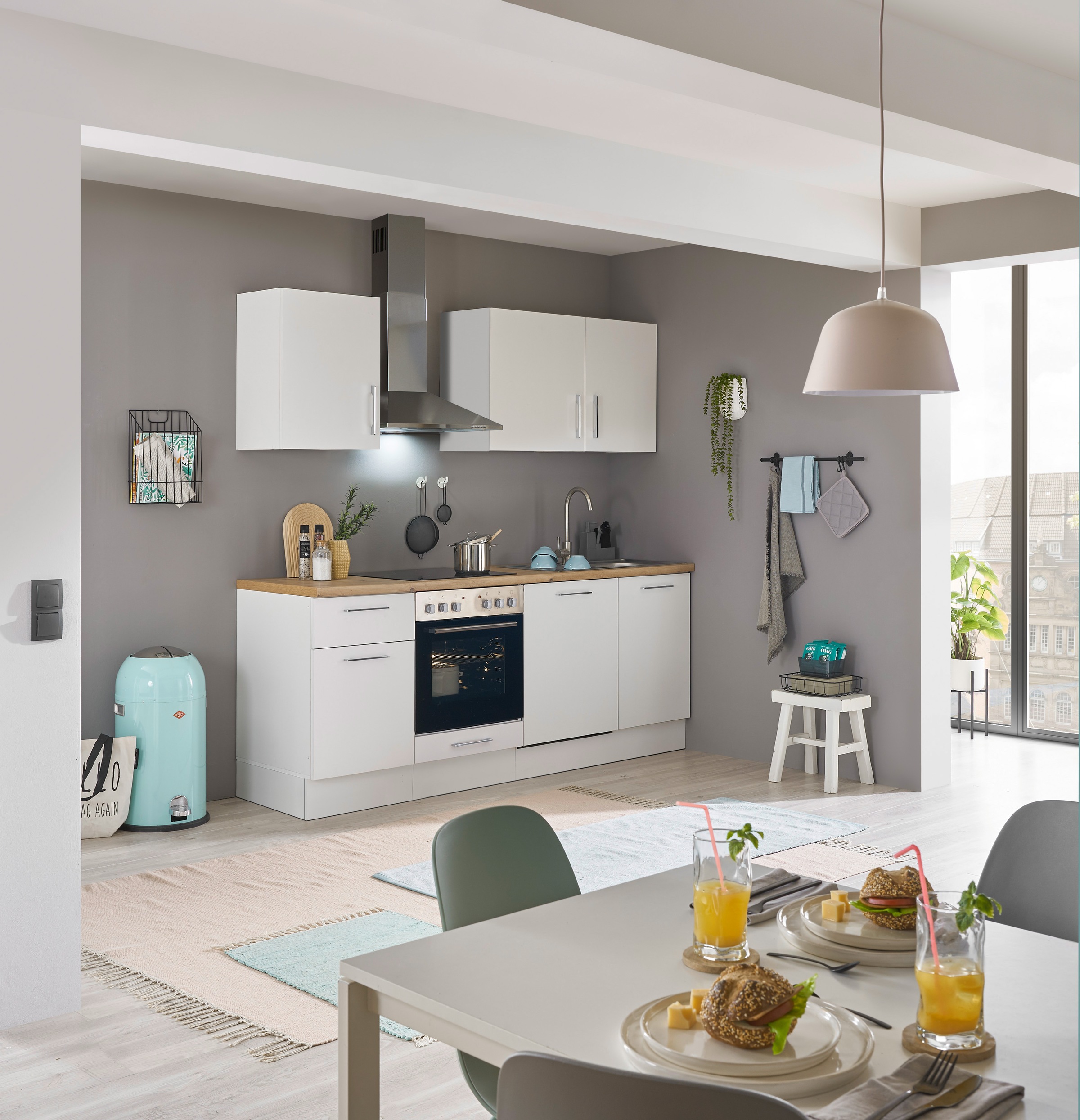 BASIC by Balculina Küchenzeile »Turin«, Breite 220 cm, wahlweise mit E-Geräten