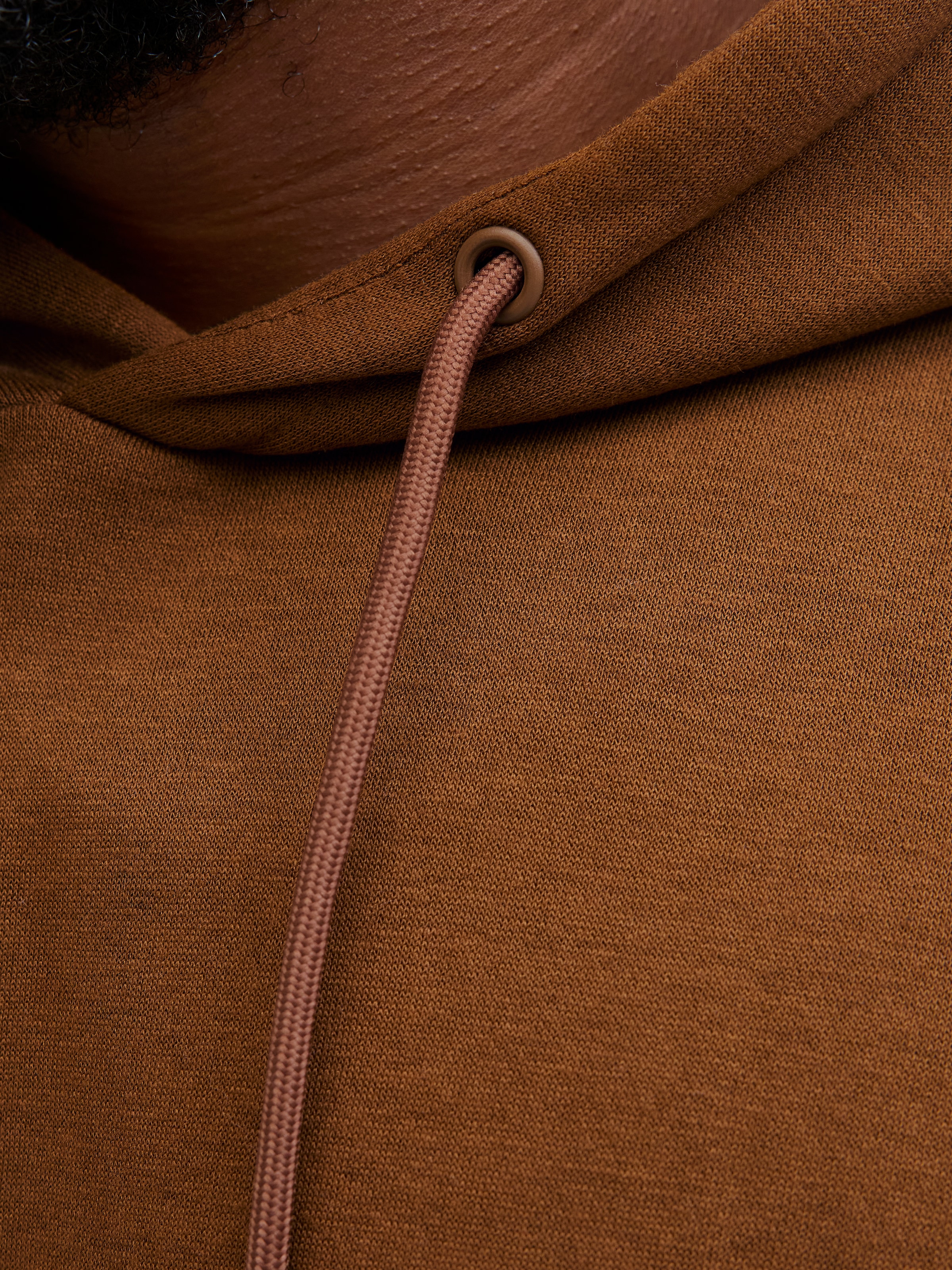 Jack & Jones PlusSize Kapuzensweatshirt »JJEBRADLEY SWEAT HOOD NOOS PLS«, mit Rippbündchen