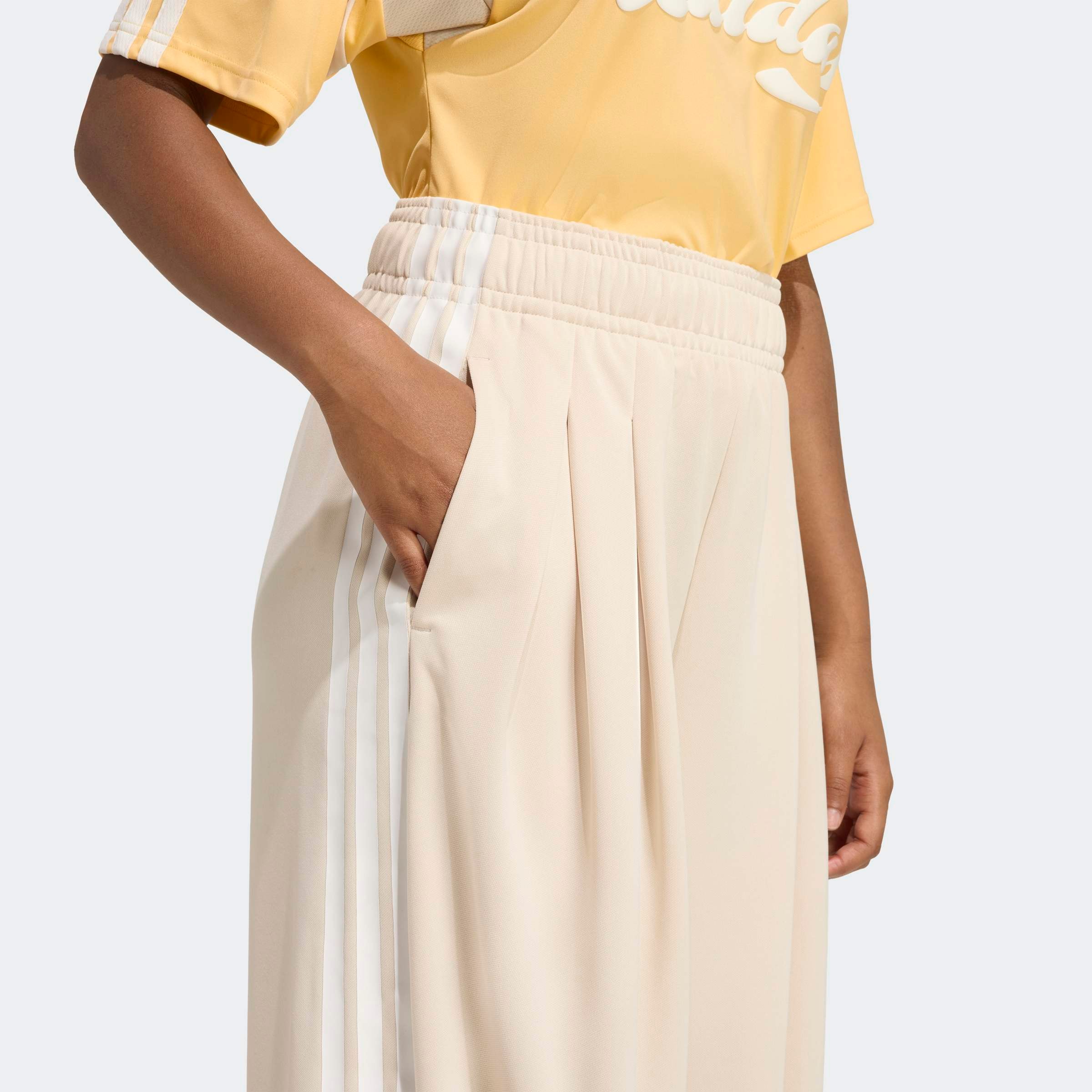 adidas Sportswear Sporthose »TIRO 3-STRIPES PLISSIERTE«