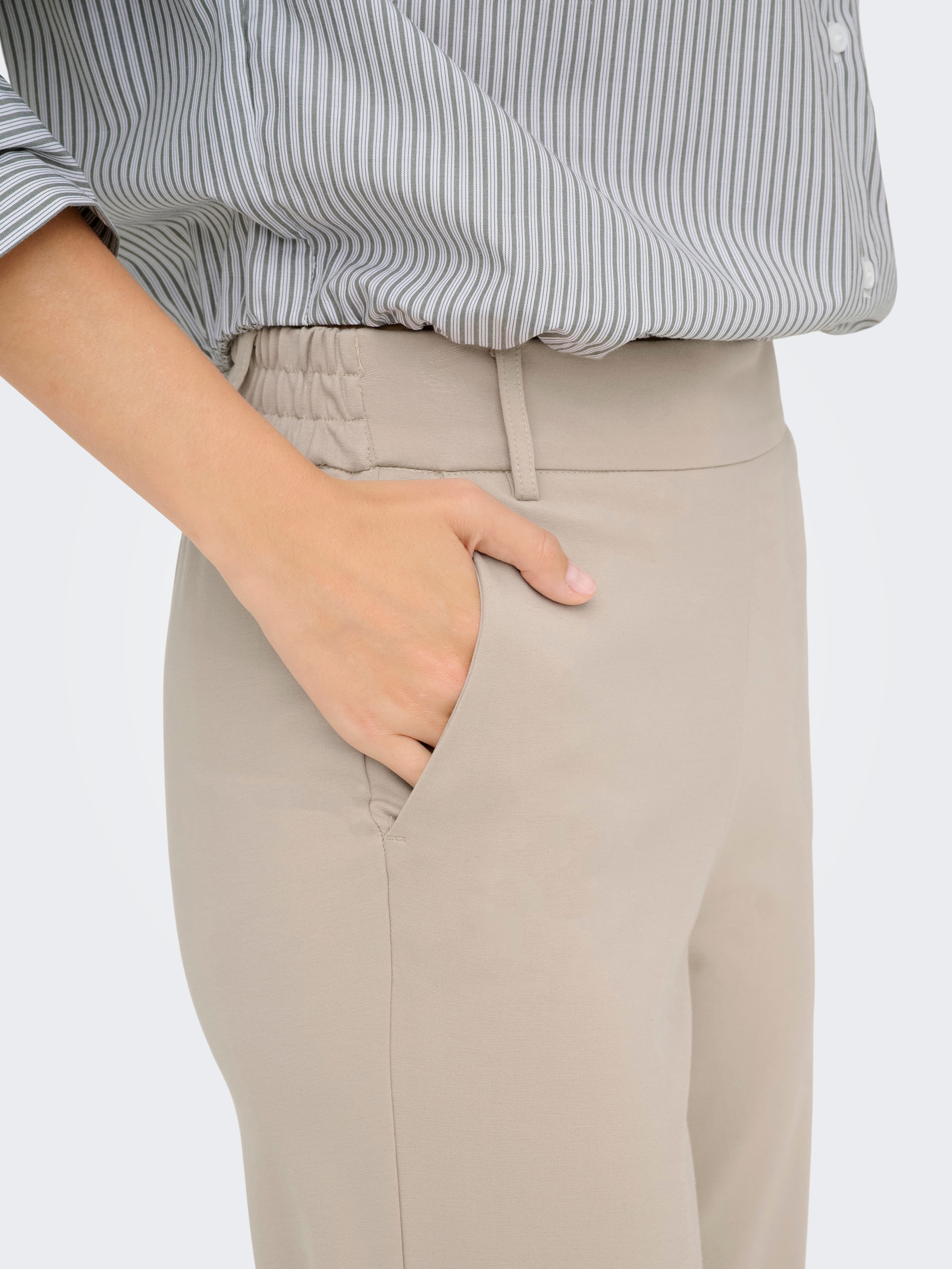 ONLY Anzughose »ONLPOPTRASH LIFE MW STRAIGHT PANT PNT«  Viskosemischung