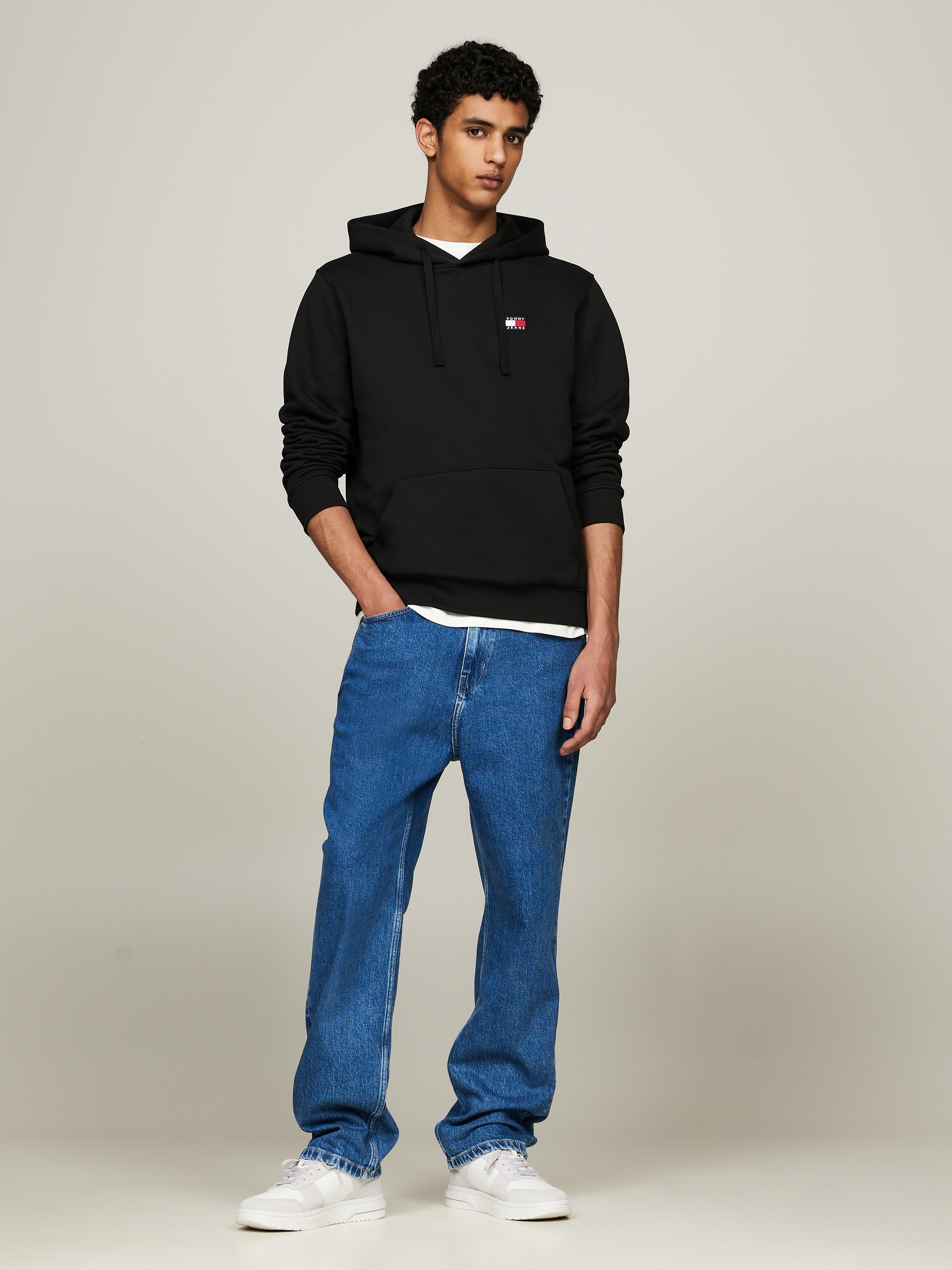 Tommy Jeans Plus Kapuzensweatshirt »TJM REG BADGE HOODIE EXT«, mit wärmend weicher Innenseite