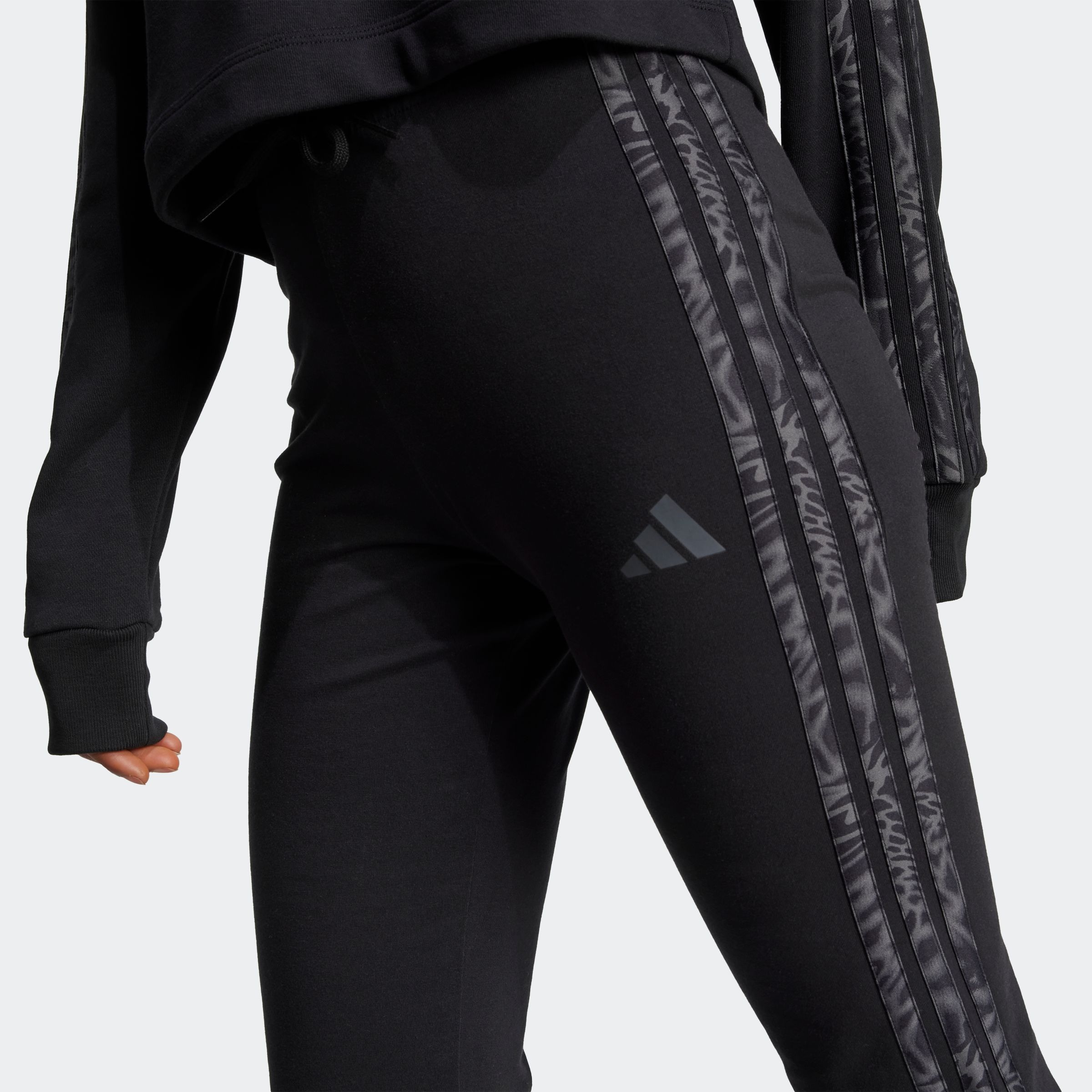adidas Sportswear Trainingstights »W AOP FLARE LEG«, (1 tlg.)
