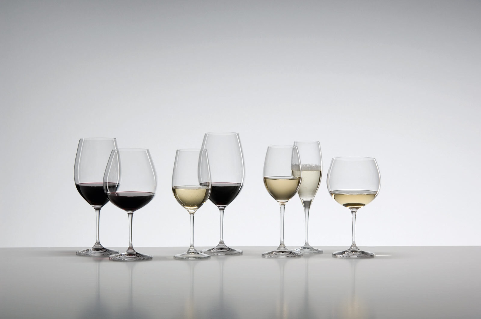 RIEDEL THE WINE GLASS COMPANY Champagnerglas »Champagner Weingläser Vinum 445 ml 2er Set transparent« Spülmaschinengeeignet