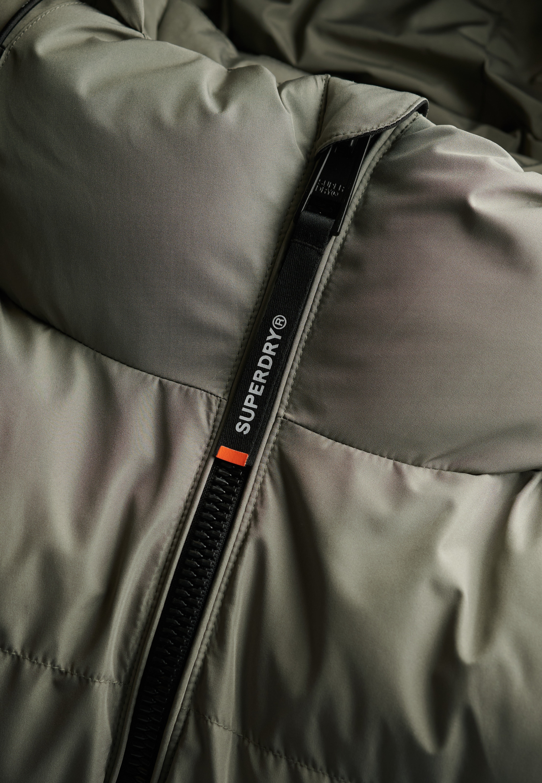 Superdry Steppjacke »HOODED SPORTS PUFFER JACKET«, mit Kapuze
