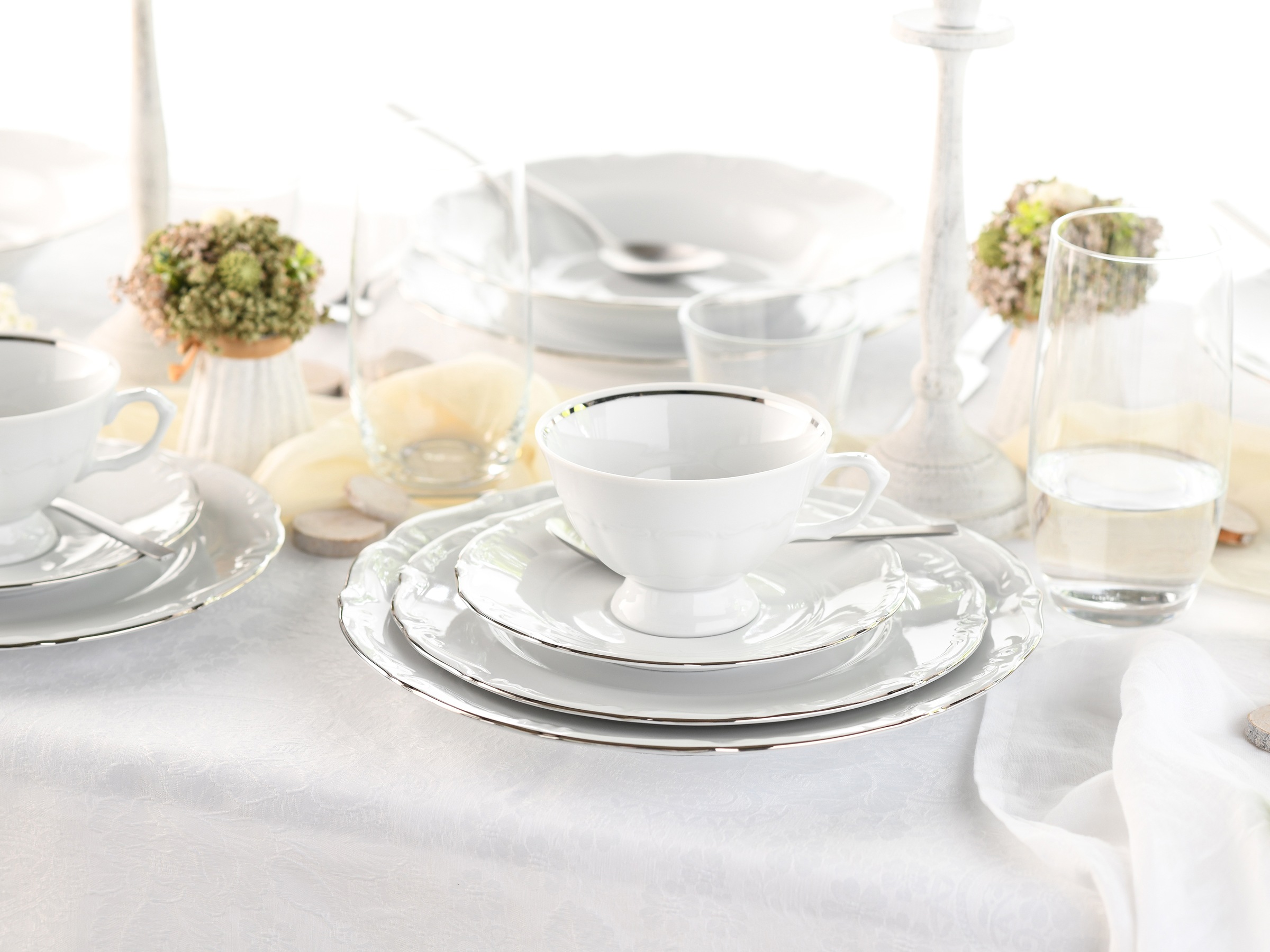 CreaTable Kombiservice »Maria Theresia, Kombi-Service 30-tlg« Traditionelle Porzellanform