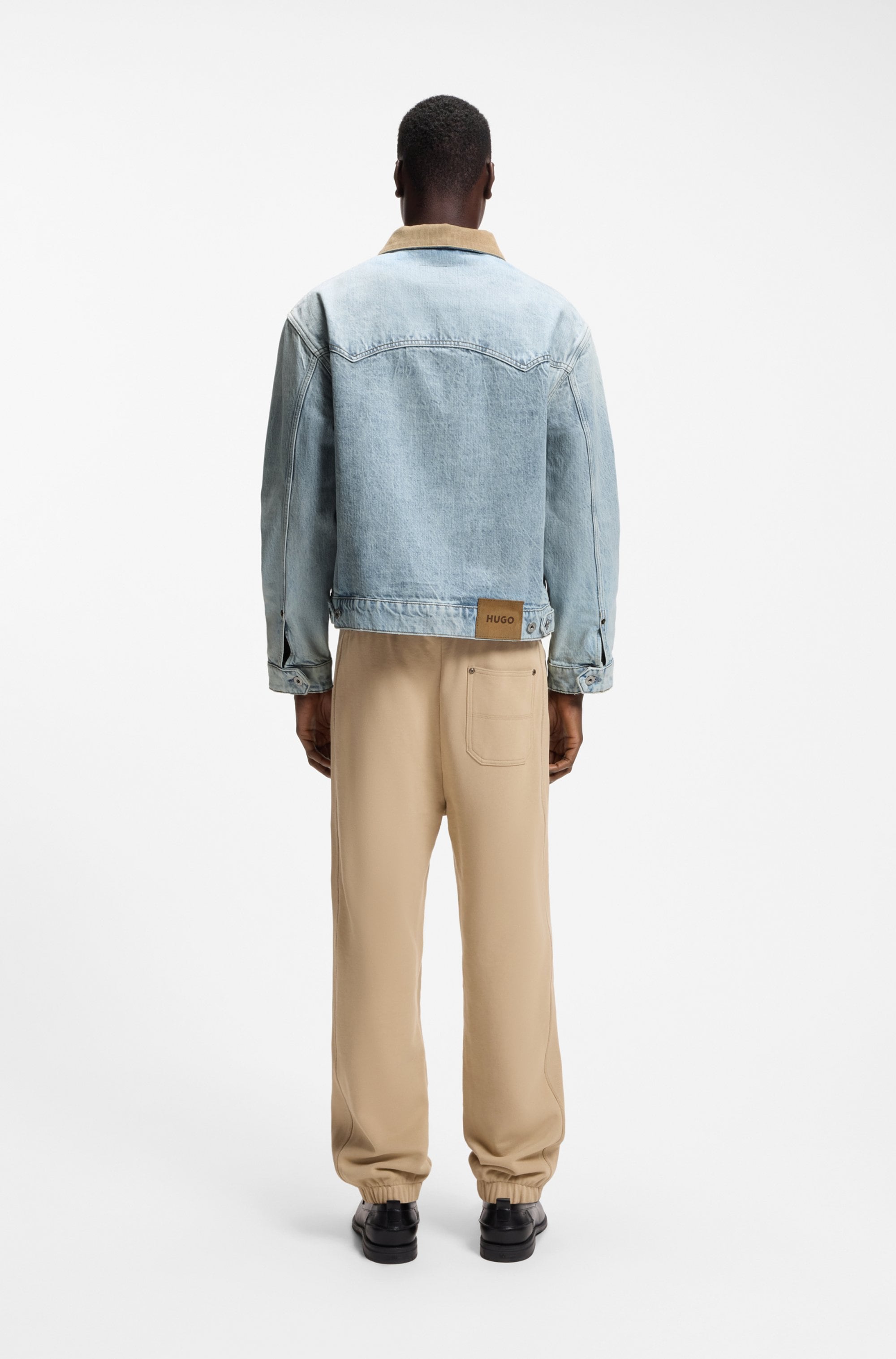 HUGO Jeansjacke »Erlo« Cordkragen, Relaxed Fit, Logo?Badge aus Veloursleder