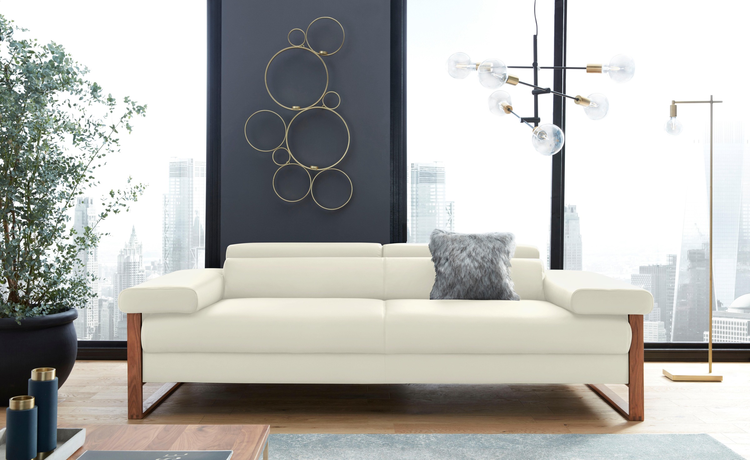 W.SCHILLIG 2,5-Sitzer »finn«, German Design Award 2016, Fußgestell Nussbaum natur, Breite 230 cm