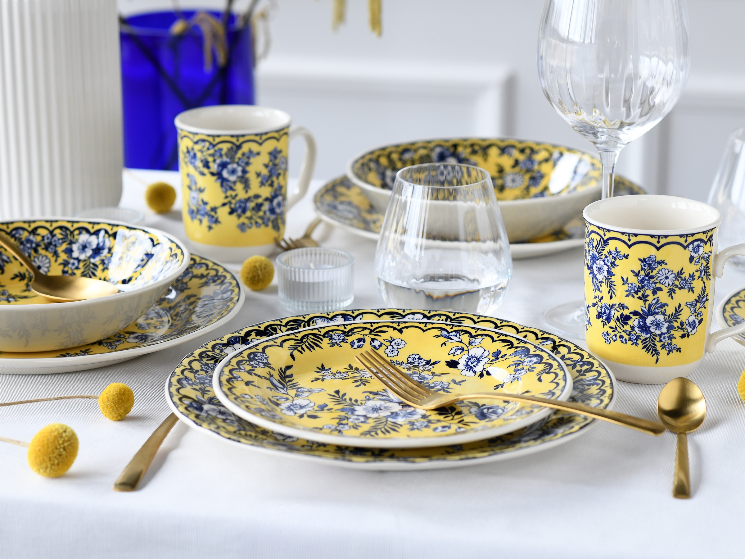 CreaTable Kombiservice »Geschirr-Set Ming Flower«, (Set, 16 tlg., Kaffeeservice und Tafelservice im Set, für 4 Personen), Service, traditionelle, fernöstliche Motive, 16 Teile, für 4 Personen