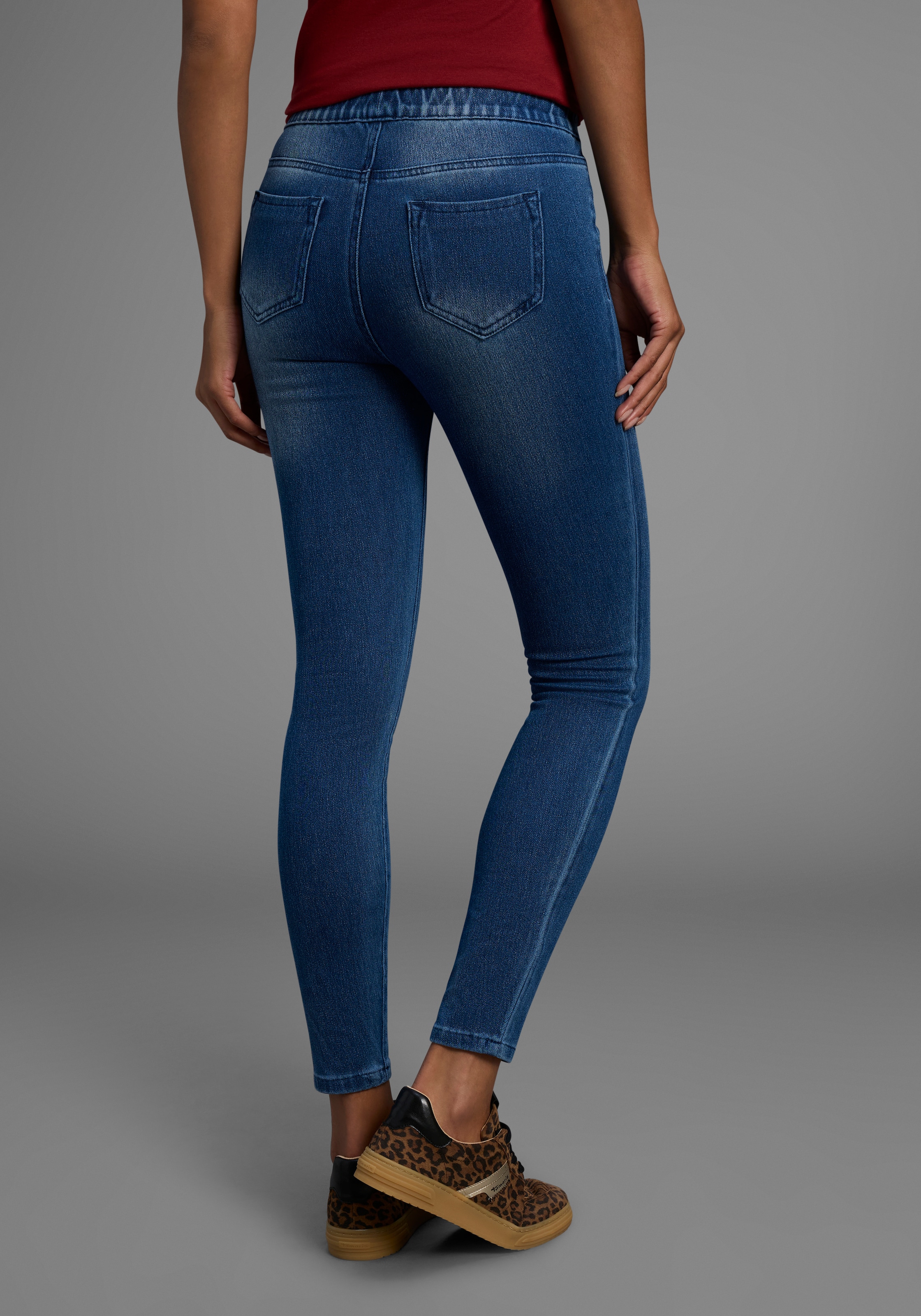 Arizona Jogg Pants »High Waist«, extra-eng geschnitten, knöchellange Beinform, hoher Bund