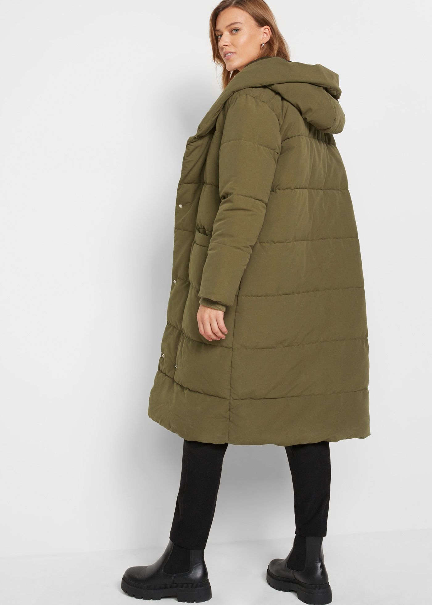 bonprix Steppmantel mit dicker Wattierung, mit Kapuze, Oversize-Passform
