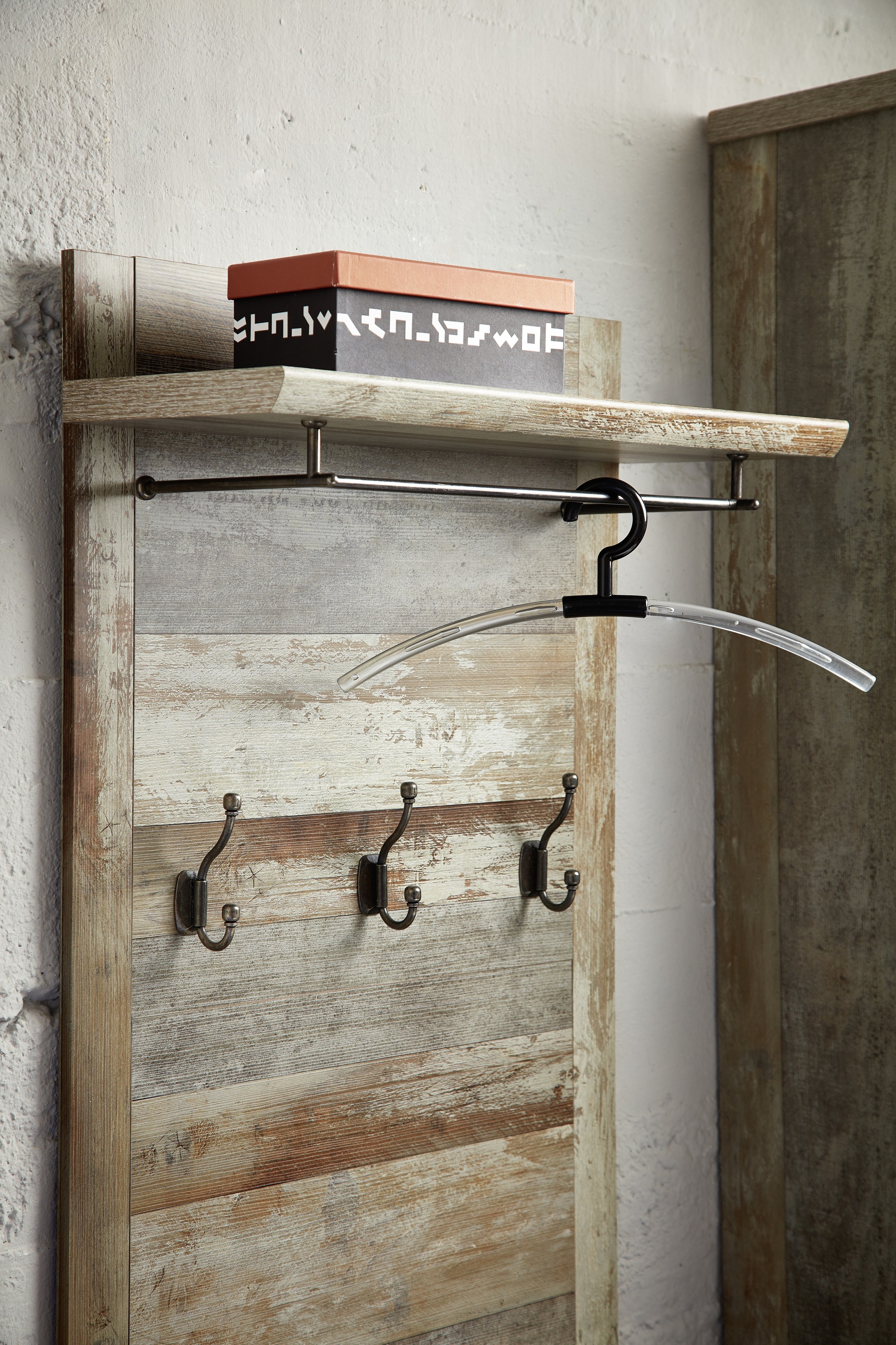 Innostyle Garderobenpaneel »BONANZA, TOPSELLER!« Garderobenpaneel, OTTOs Choice, 1 Stk. tlg. 1 Ablageboden, 1 Kleiderstange, 3 Doppelhaken