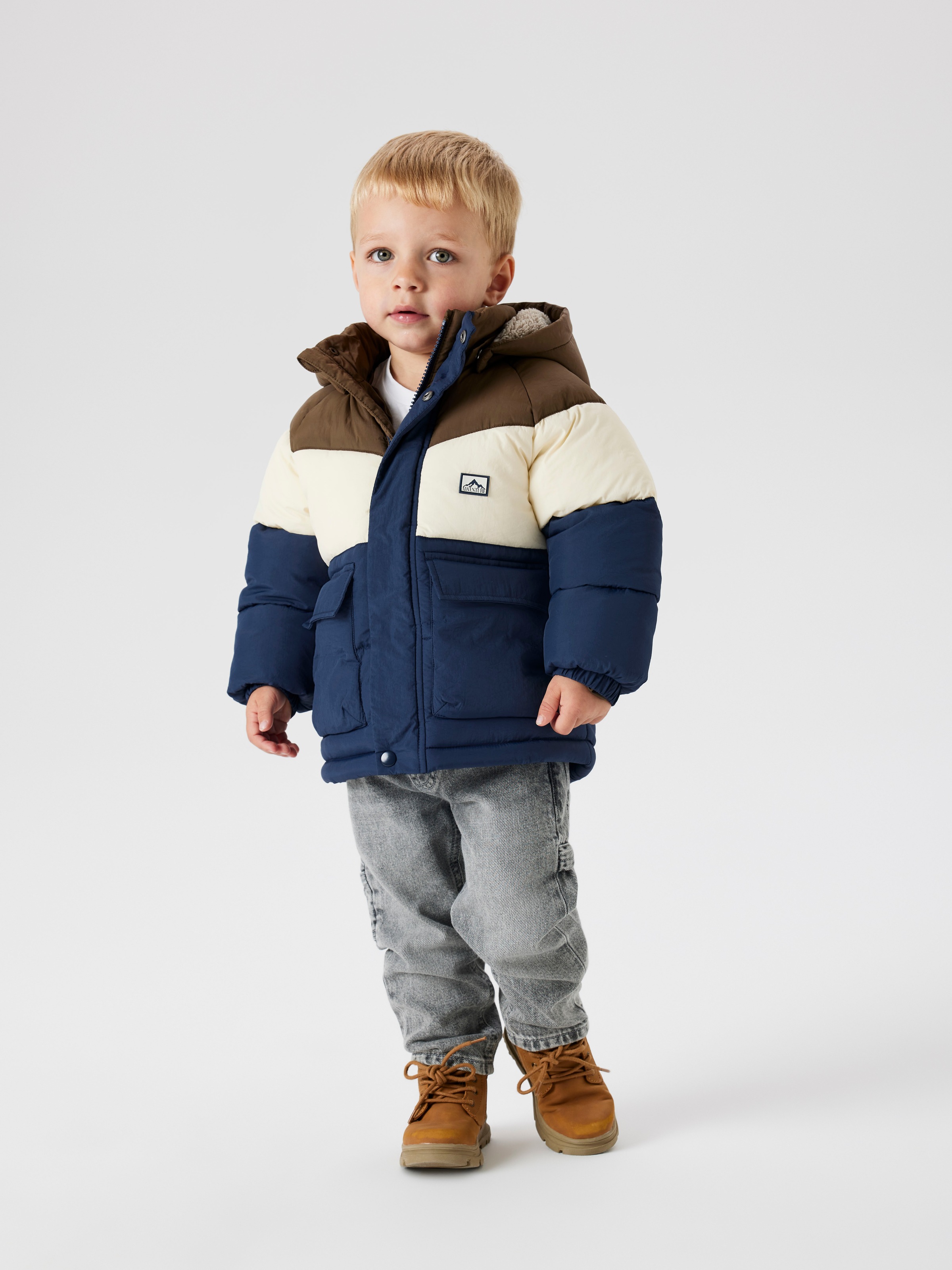 Name It Steppjacke »NMMMELBOURNE PUFFER JACKET BLOCK«, mit Kapuze