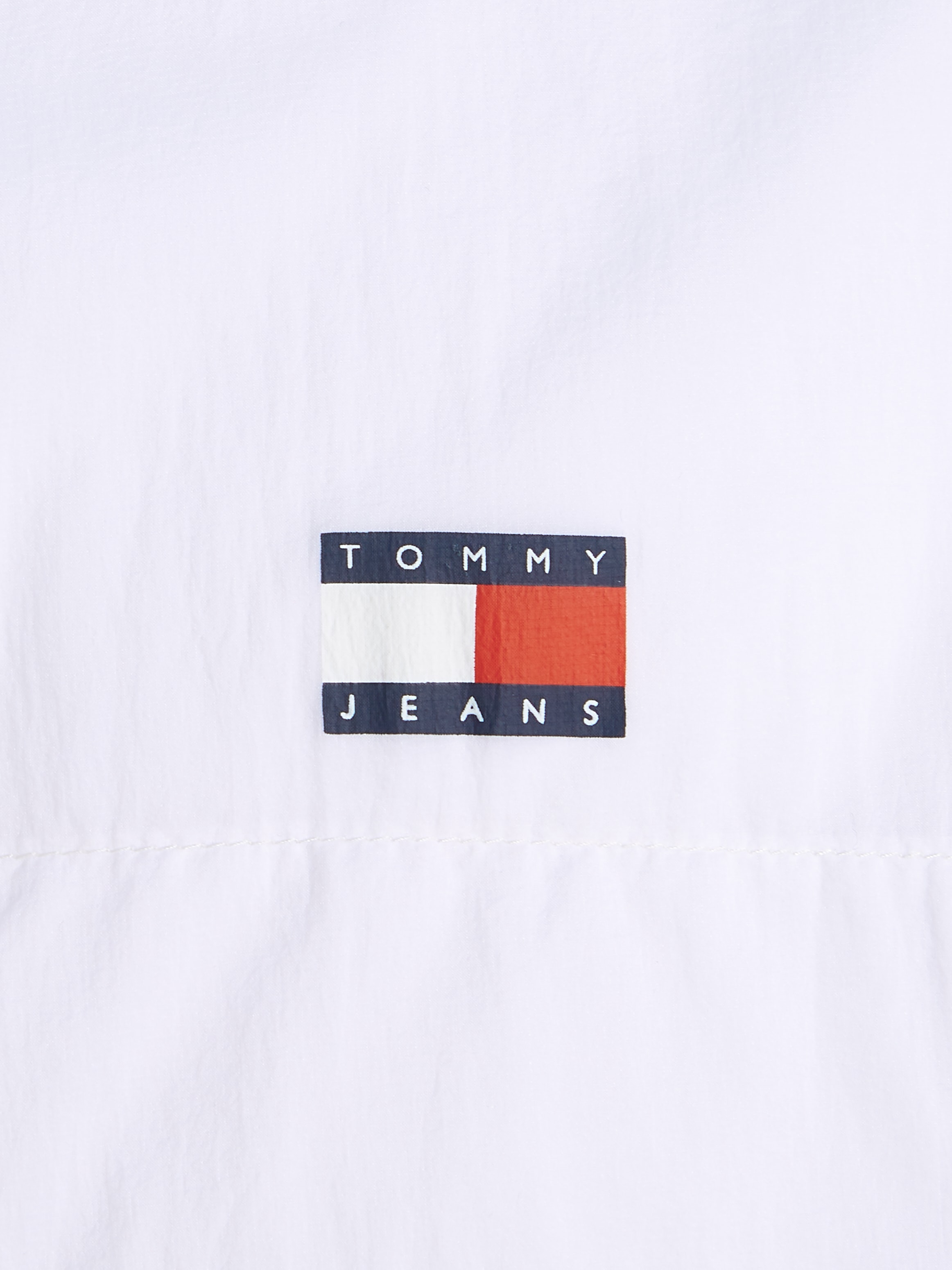 Tommy Jeans Blouson »TJM CHICAGO TAPE WINDBREAKER EXT«, mit Kapuze, Tape mit Markenschriftzug am Ärmel