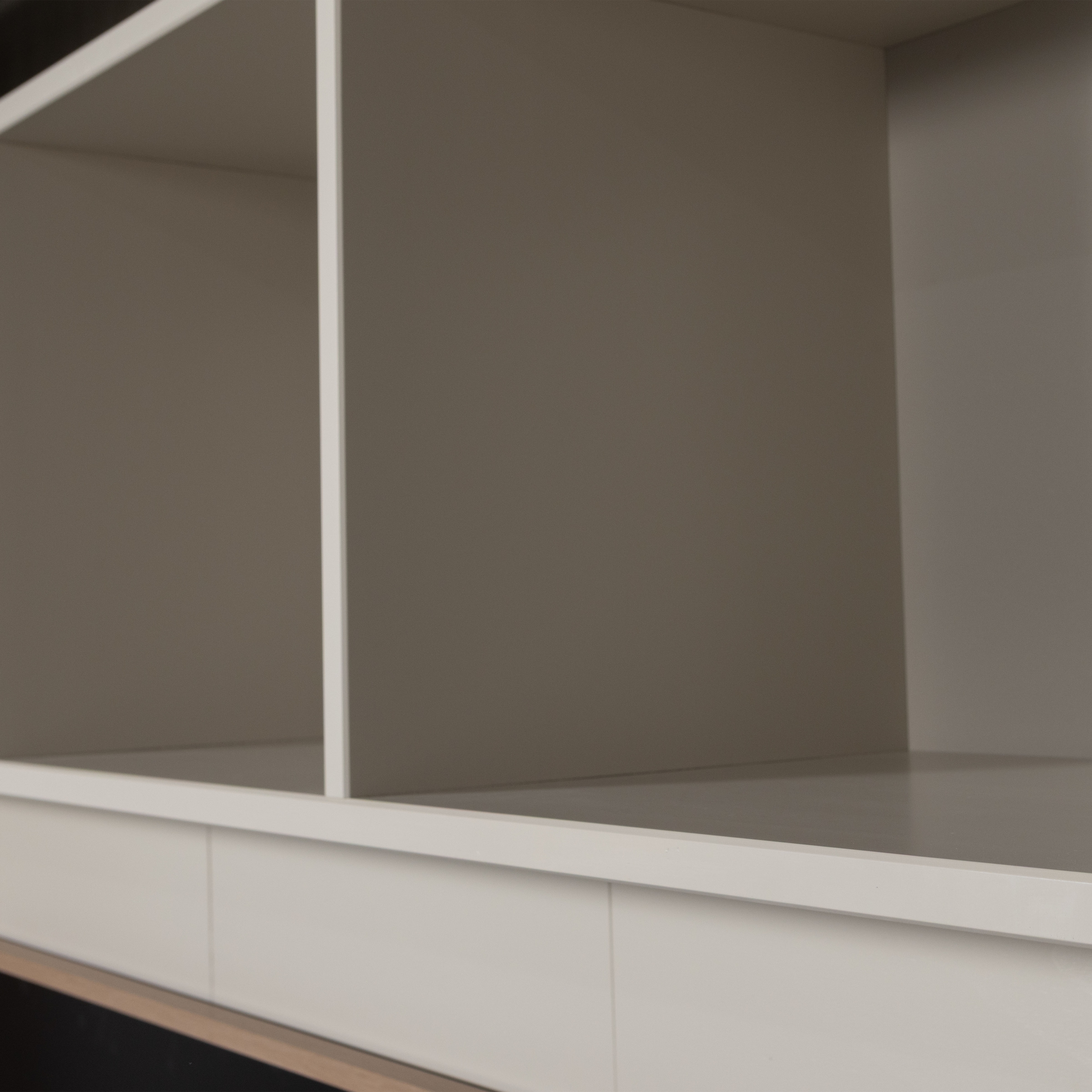 WOOOD Wohnwand »Meggy FSC®-Kiefernholz mit Druckmechanismus B 160 x D 40 x H 215 cm«