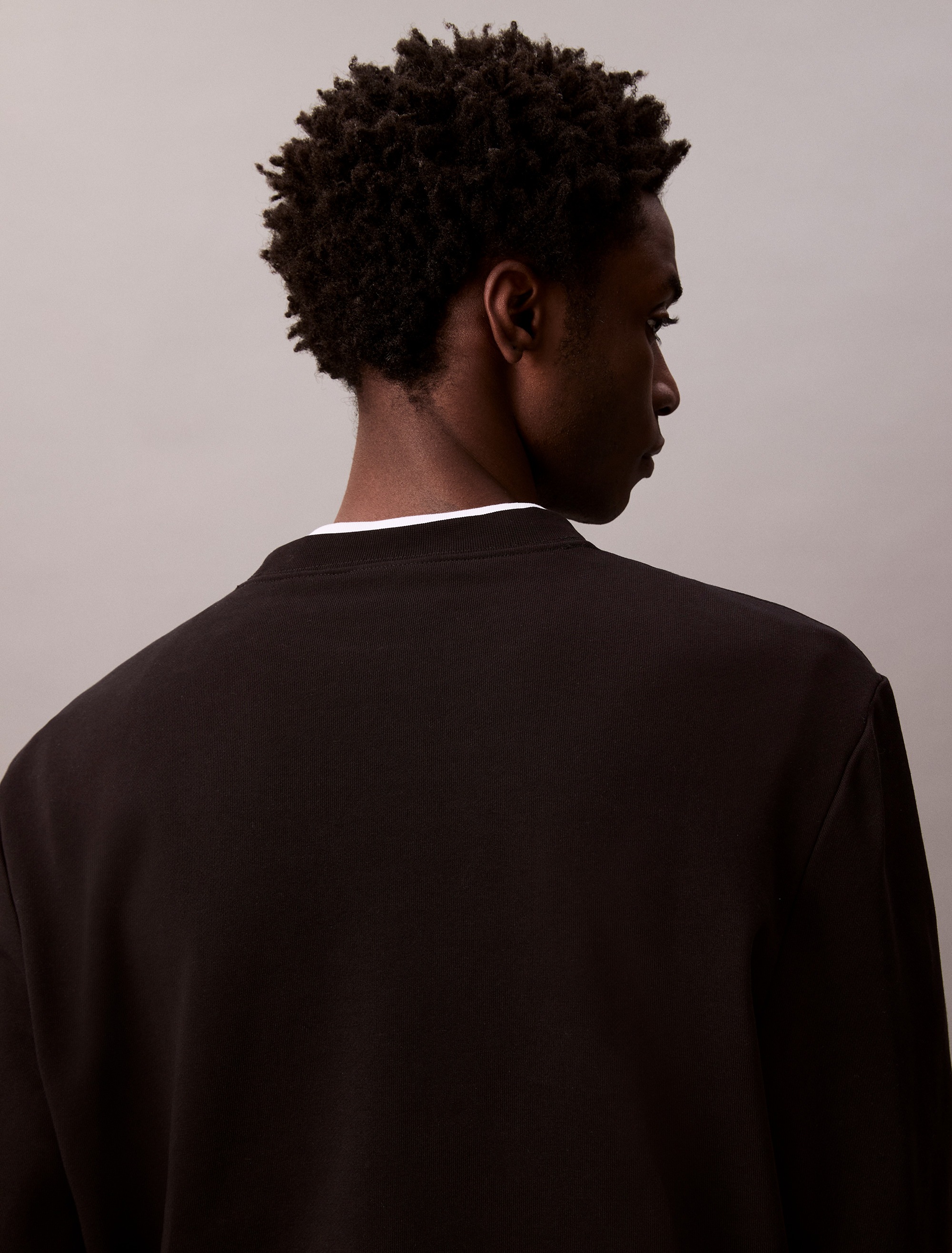 Calvin Klein Jeans Sweatshirt »400GSM TRRY BDG CRWN«, Mit Rundhalsausschnitt
