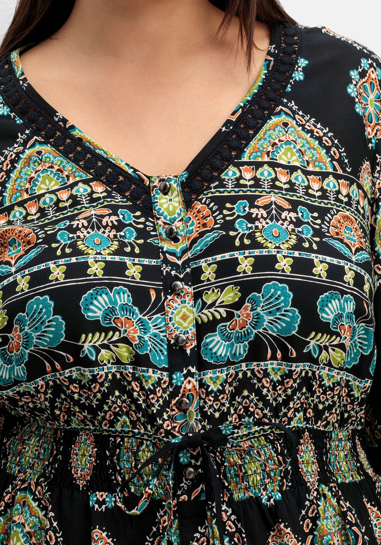 Sheego Maxikleid »Maxikleid im Boho-Stil, mit Trompetenärmeln«