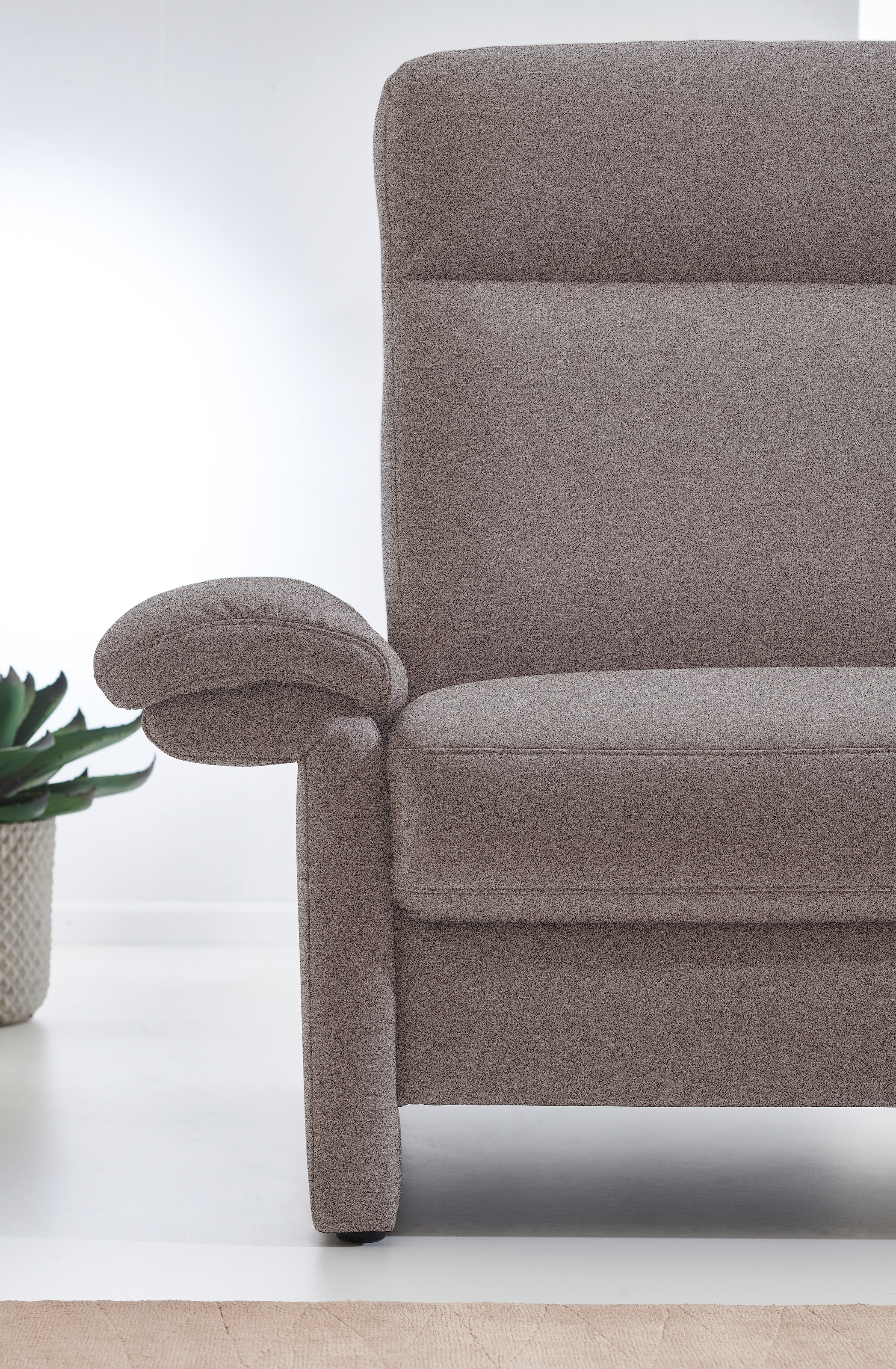 Places of Style 3-Sitzer »Senise, Breite 202 cm«, mit Armverstellung, Federkern