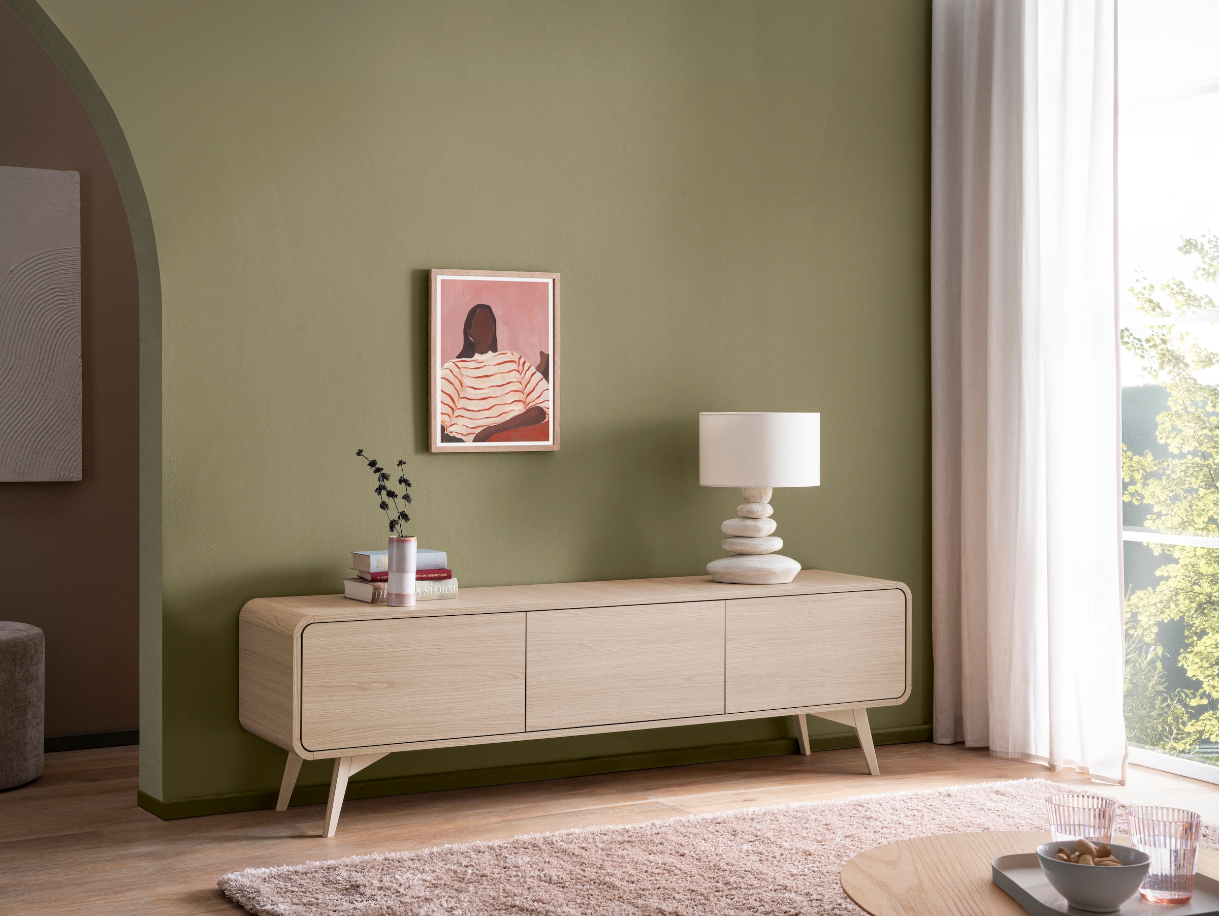 Home affaire Lowboard »Torsby, moderner TV-Schrank, Kommode in Eiche Natur, TV-Unterschrank« abgerundete Ecken, ausreichend Stauraum, vielseitig einsetzbar