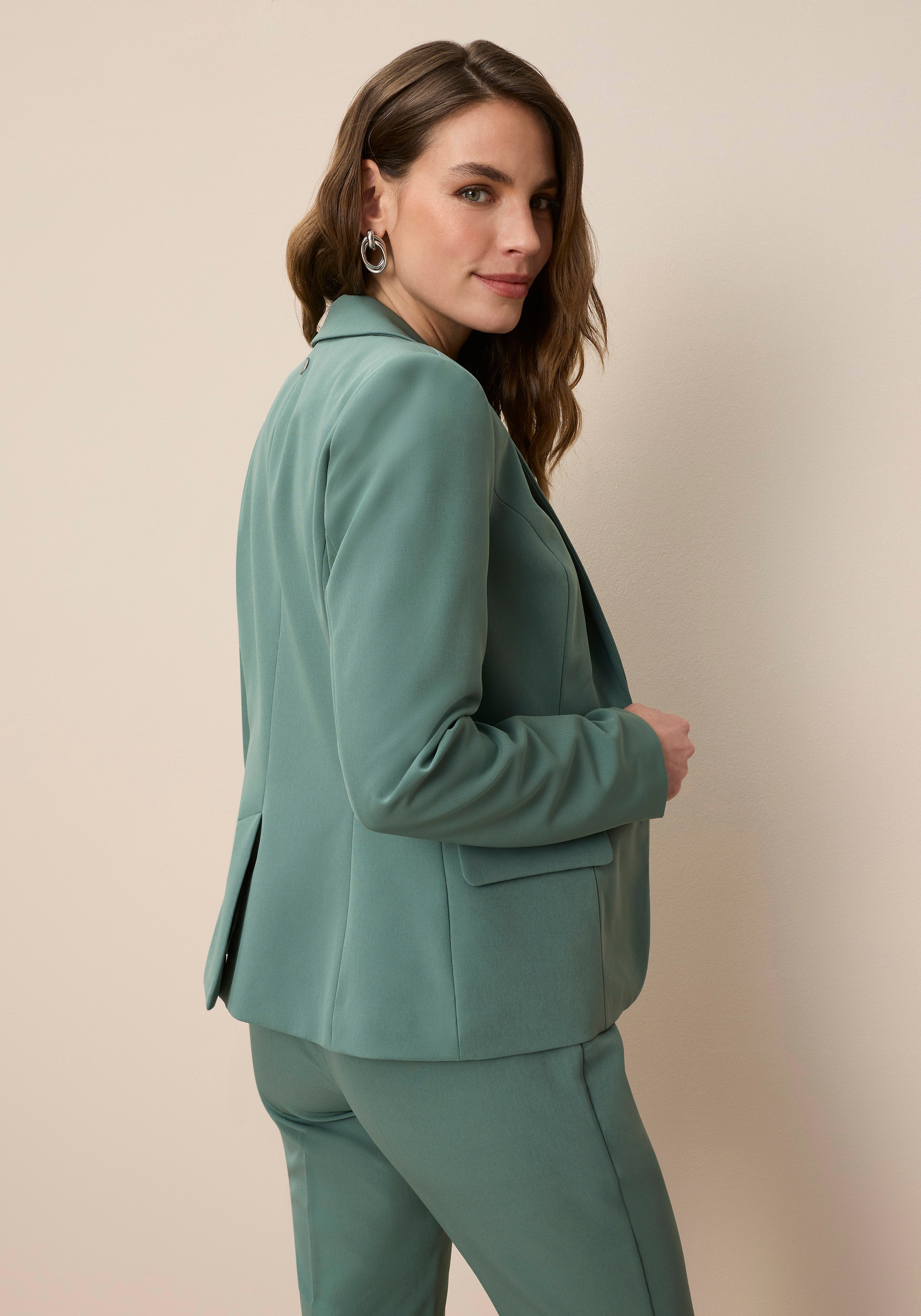 Tamaris Kurzblazer in Trendfarben