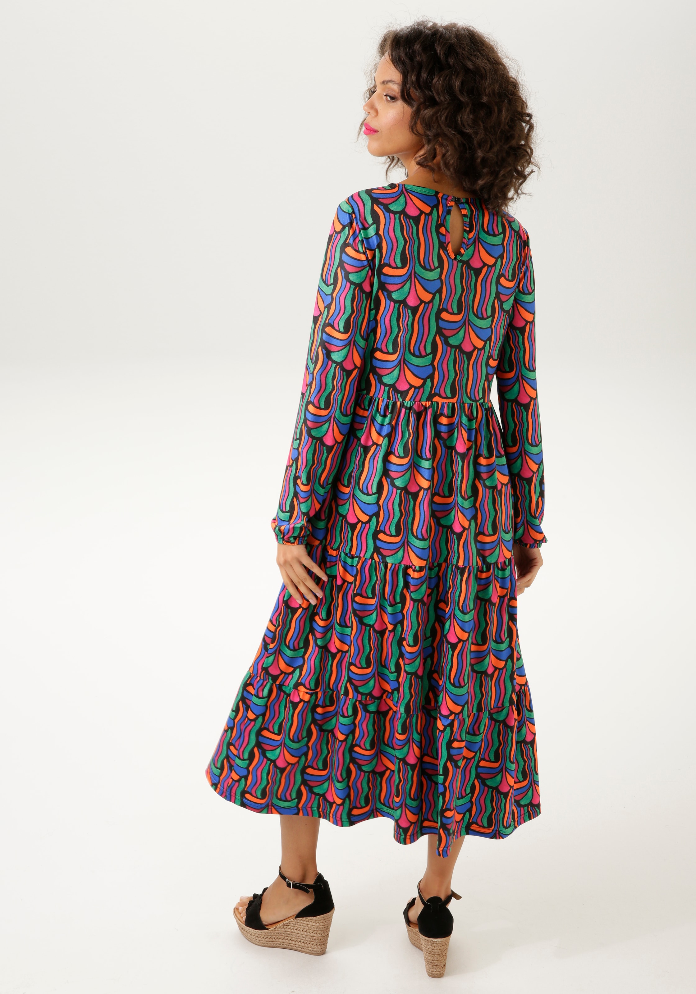 Aniston CASUAL Jerseykleid, mit farbenfrohem, graphischem Druck