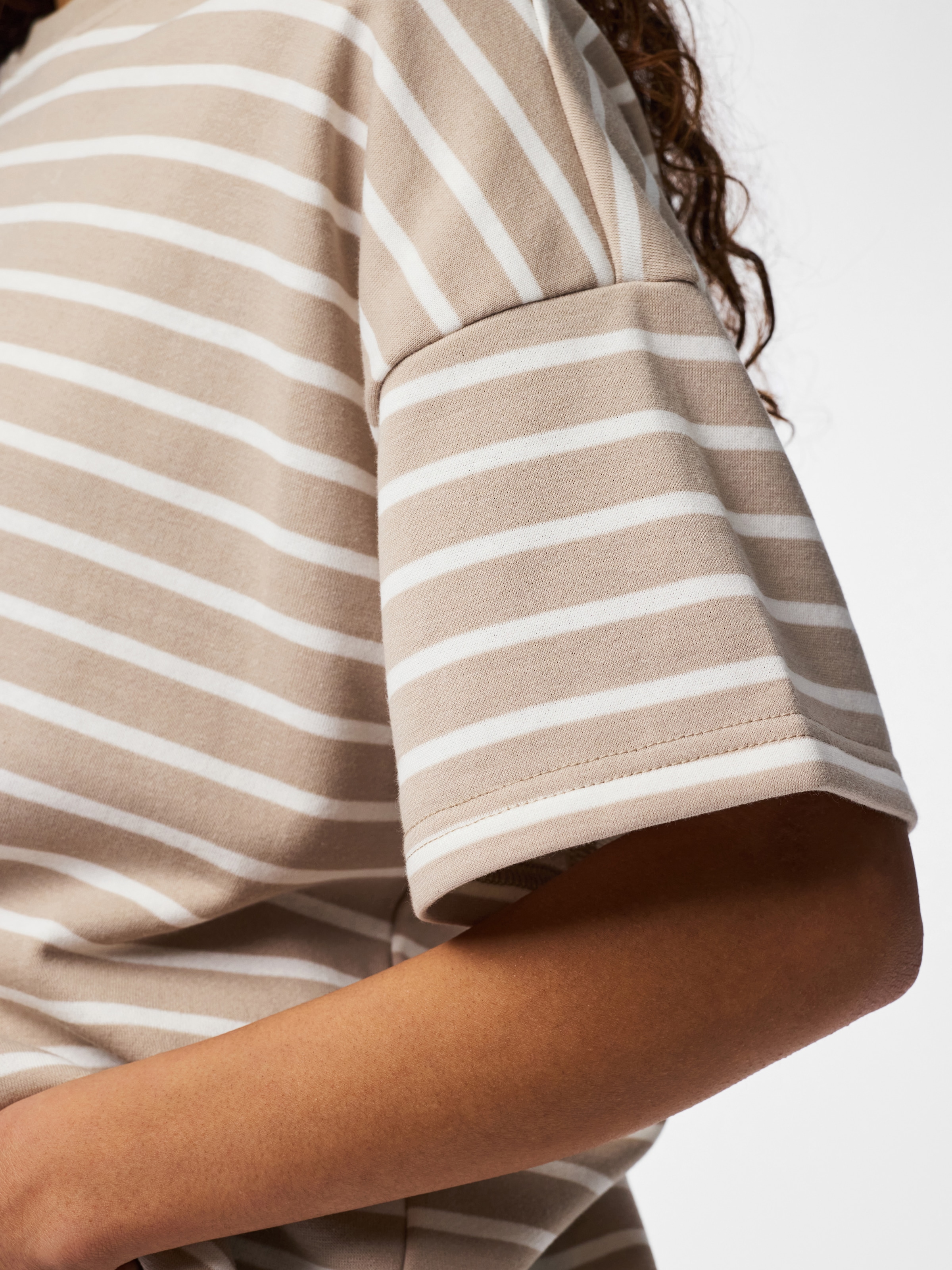 pieces Sweatshirt »PCCHILLI SUMMER 2/4 SWEAT STRIPE NOOS BC«
