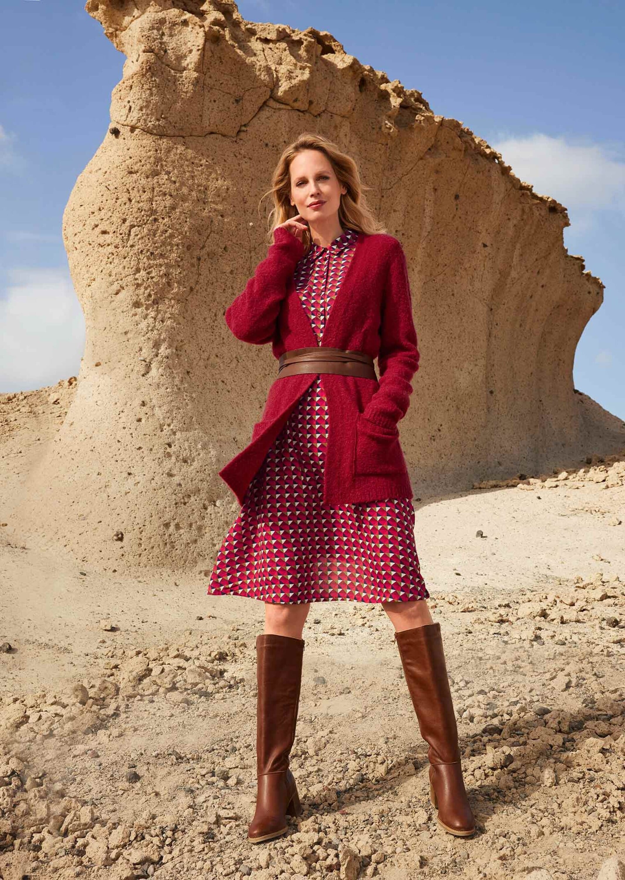 GOLDNER Strickjacke »Kurzgröße Legere Strickjacke aus Bouclégarn« Ohne