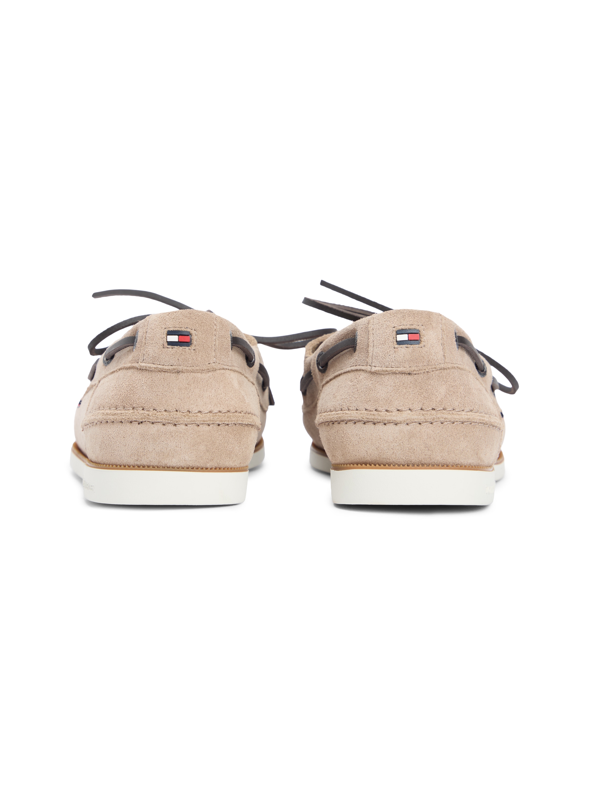 Tommy Hilfiger Bootsschuh »TH BOAT SHOE CORE SUEDE«  Bootsschuh, Schnürer mit Ziernaht und Durchzügen