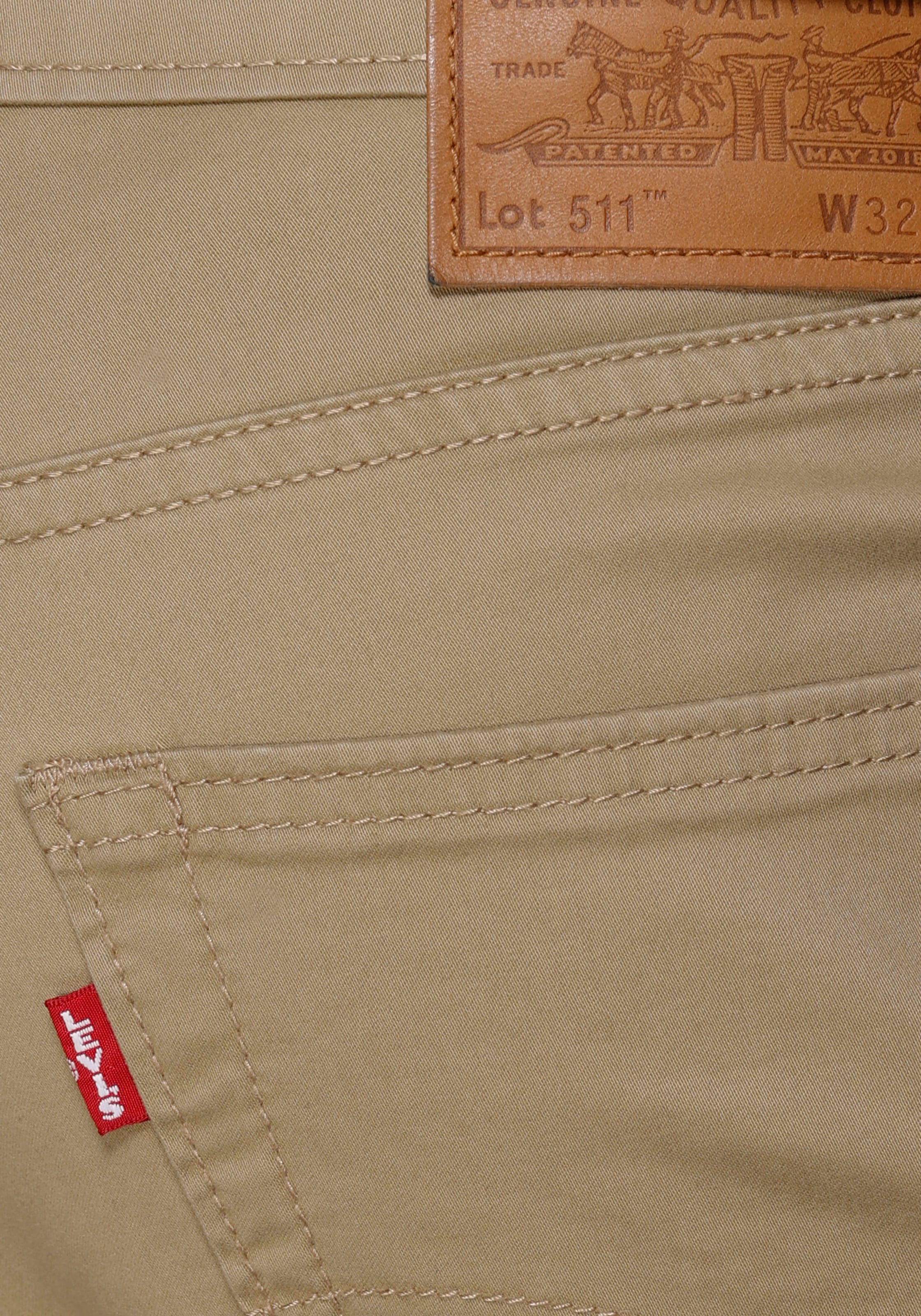 Levi's® Slim-fit-Jeans »511 SLIM«, mit großem Logo-Badge