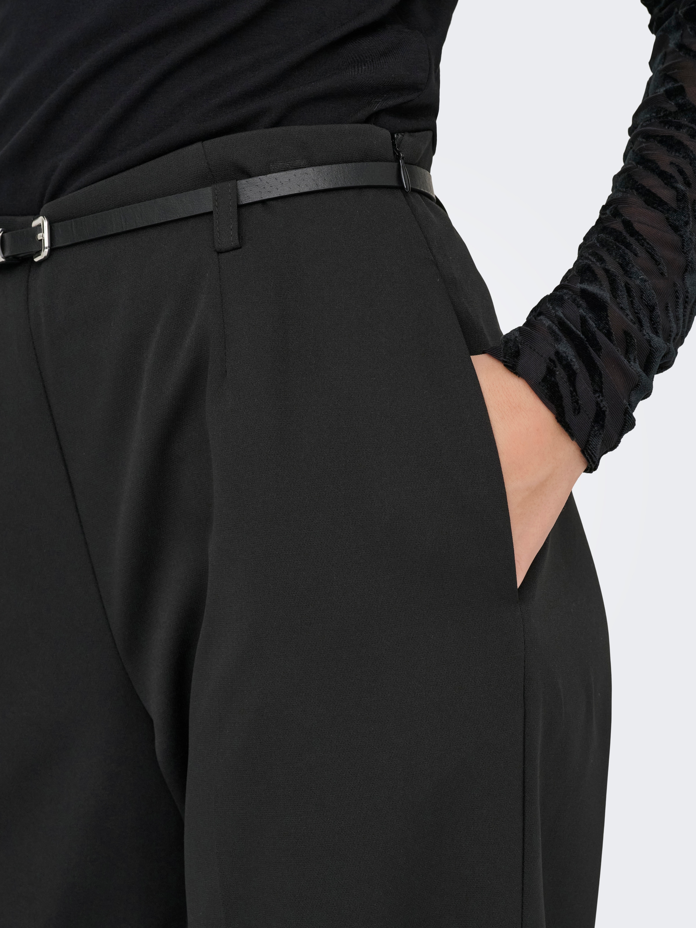 ONLY Stoffhose »ONLMALIKA LIFE MW BELT PANT TLR«