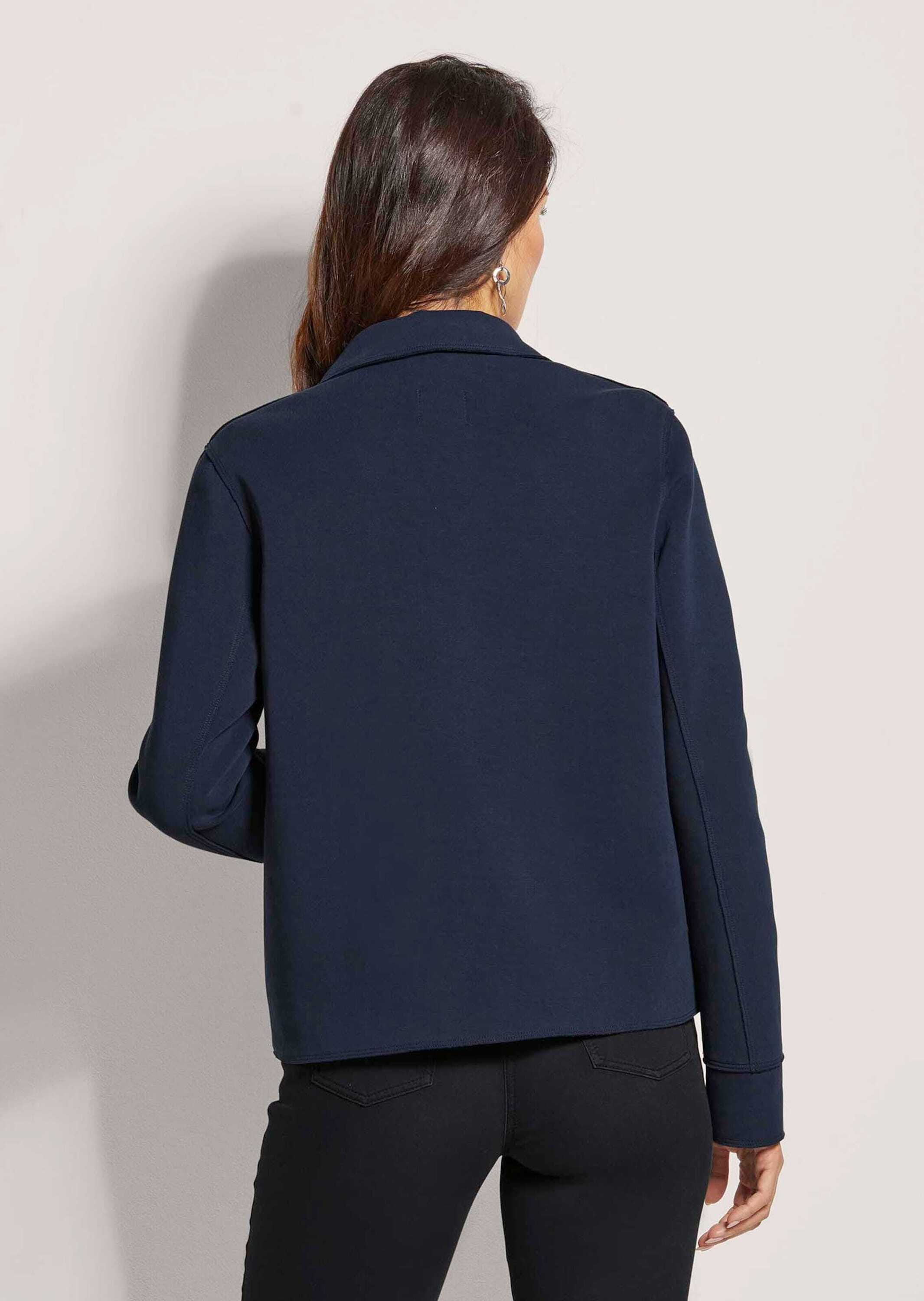 MADELEINE Outdoorjacke »Jacke Trendstarke Kurzjacke mit Kettenaufhänger«